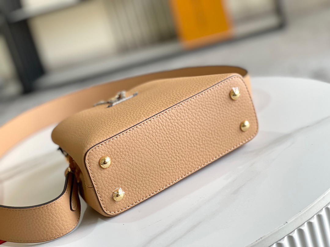 L*ouis V*uitton Top Bag