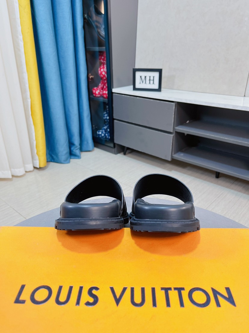 Men L*ouis V*uitton Top Slippers