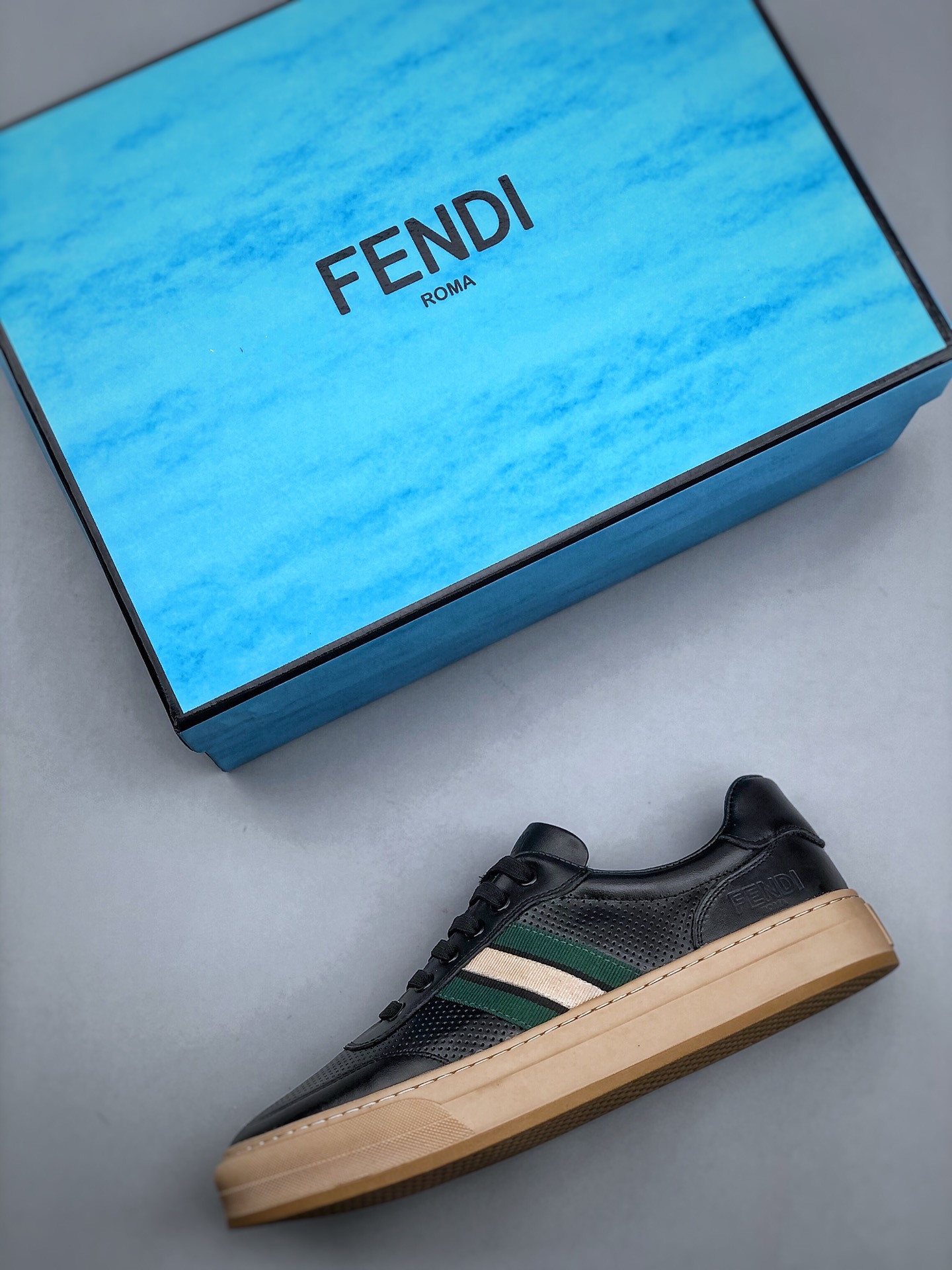 Men F*endi Top Sneaker ( )