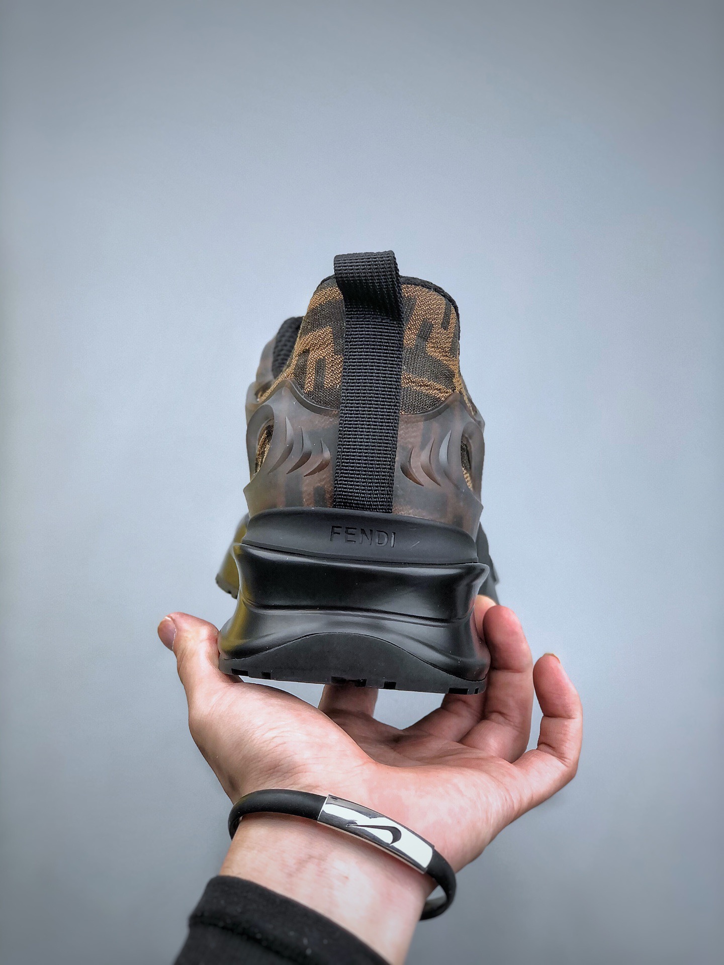 Men F*endi Top Sneaker ( )