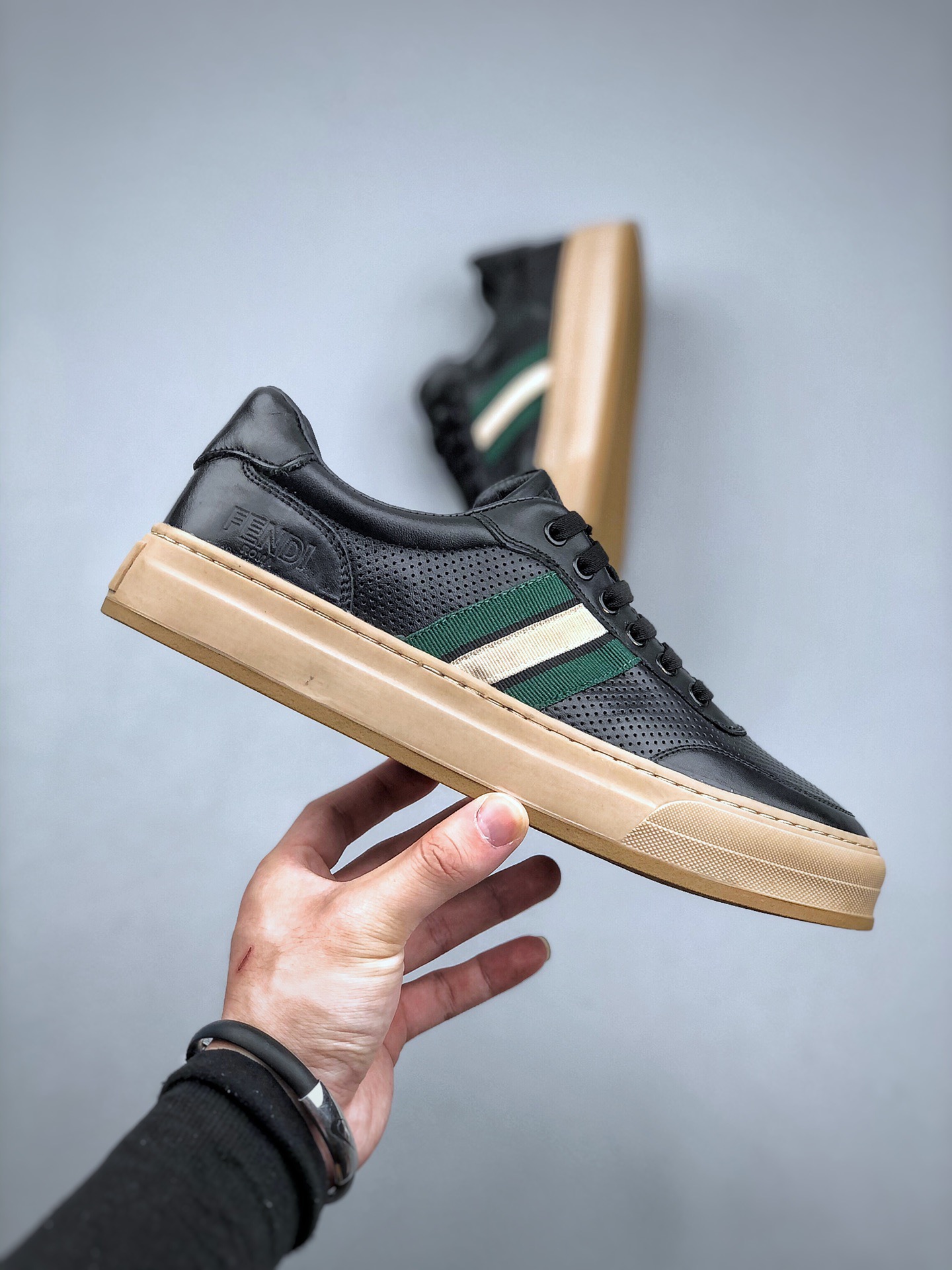 Men F*endi Top Sneaker ( )