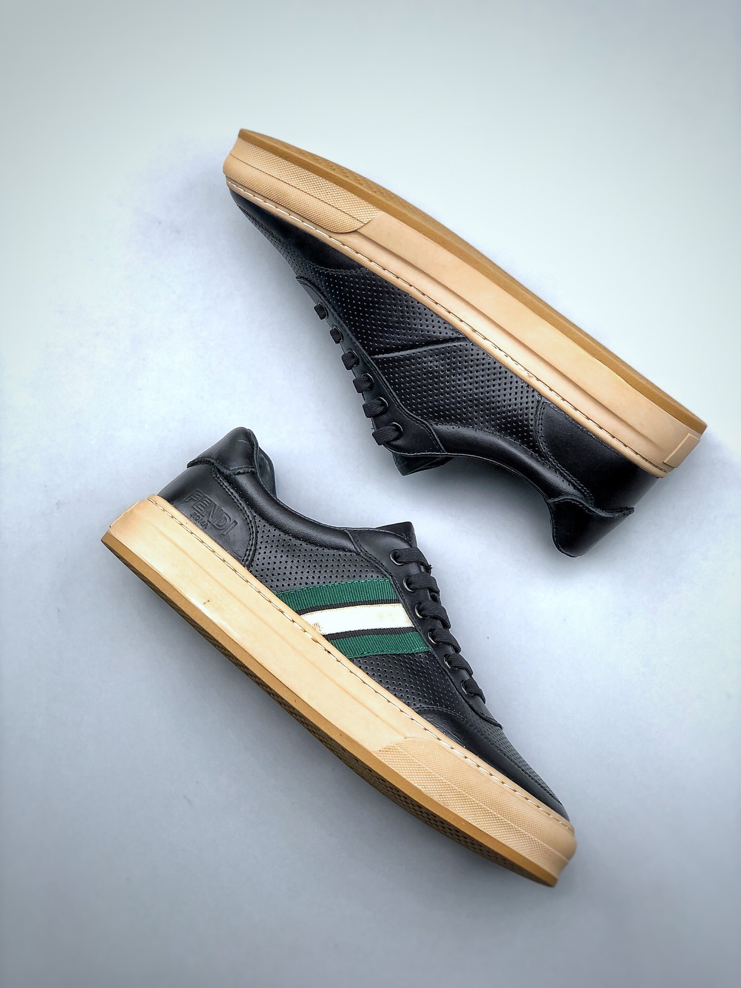 Men F*endi Top Sneaker ( )