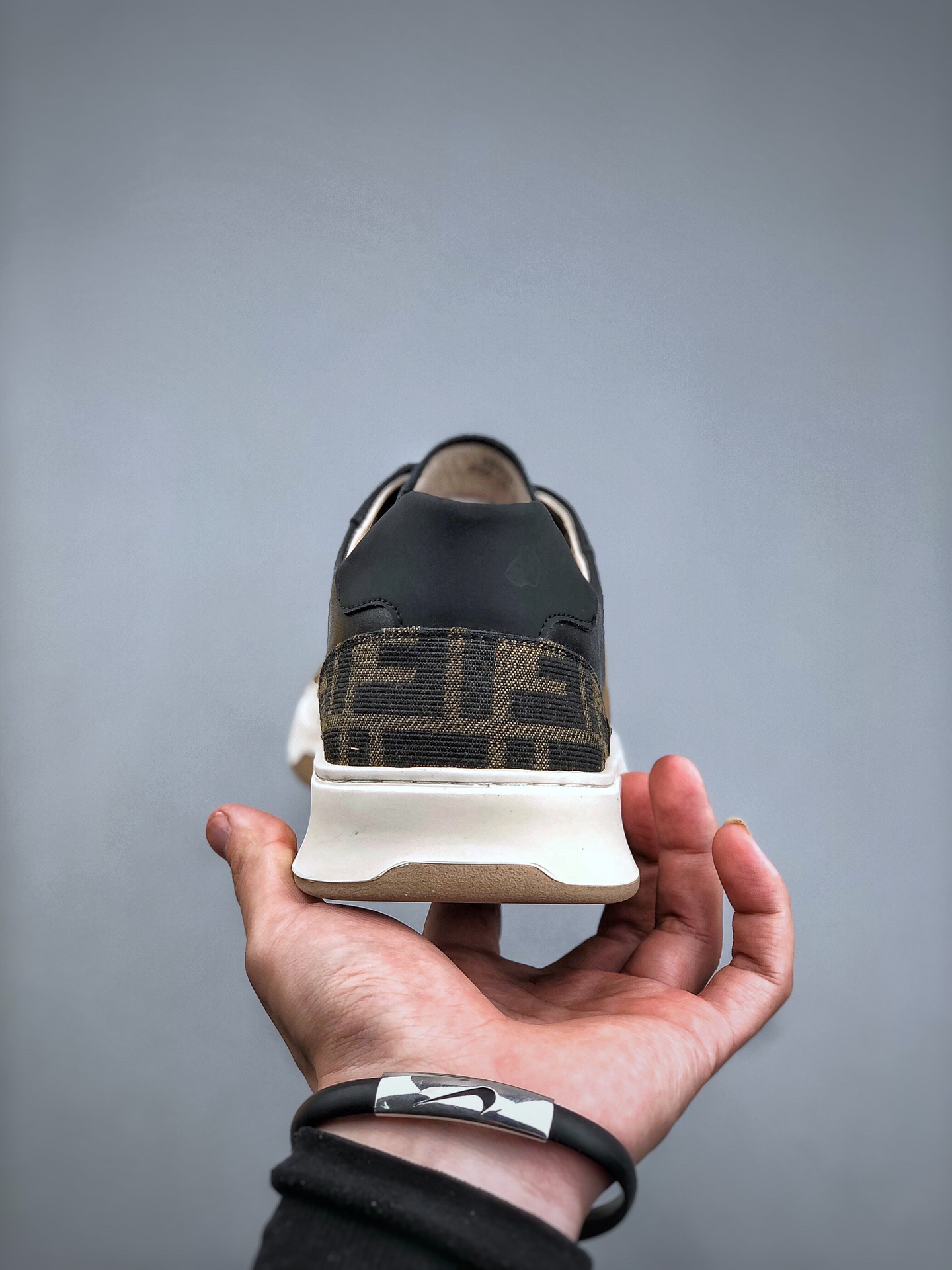 Men F*endi Top Sneaker ( )