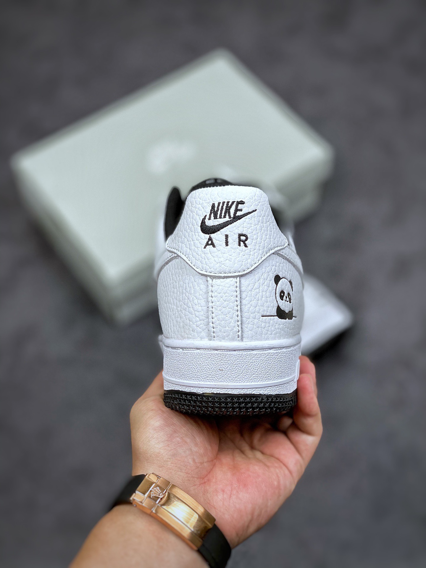 Nike Air Force 1