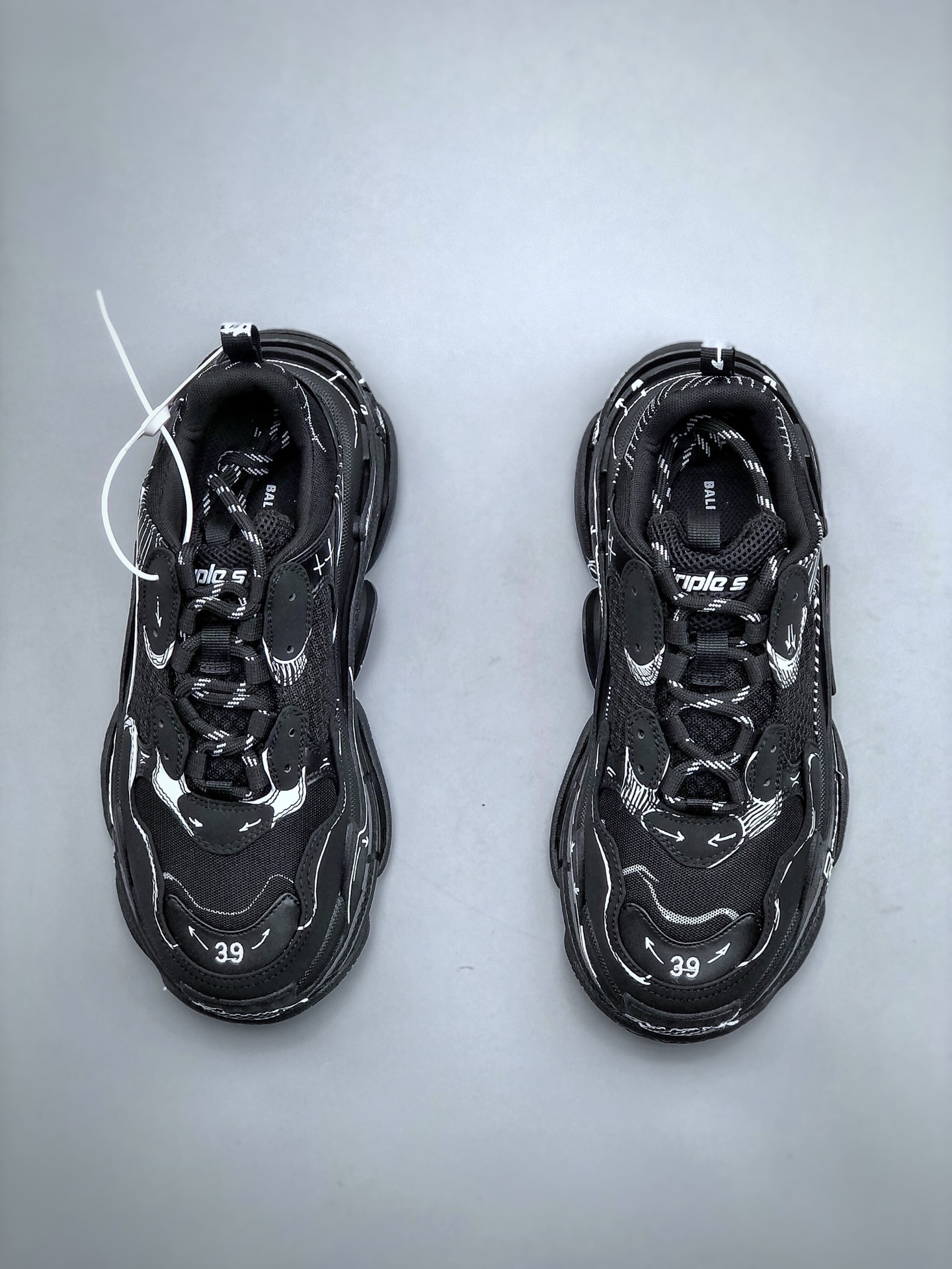 B*alenciaga Top Sneakers