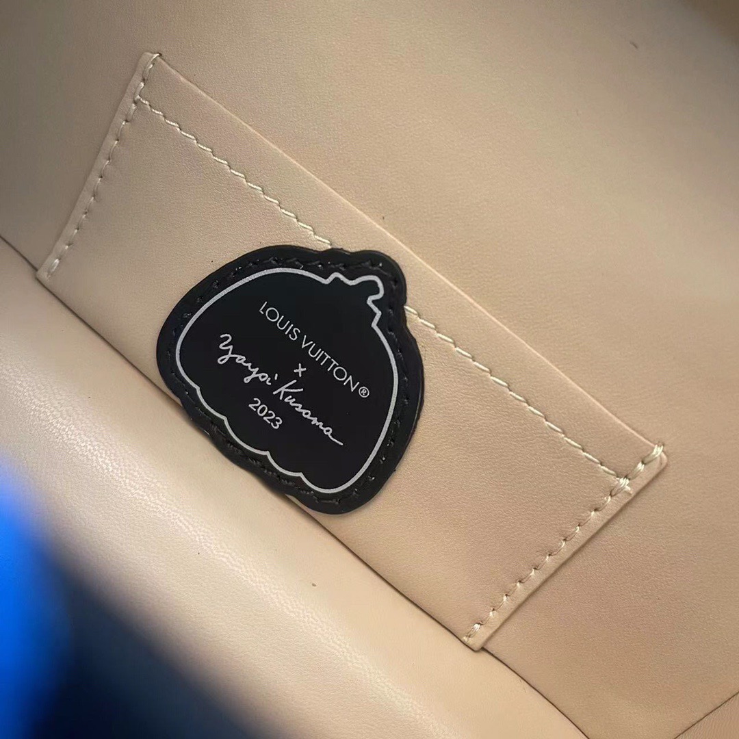 L*ouis V*uitton Top Bag