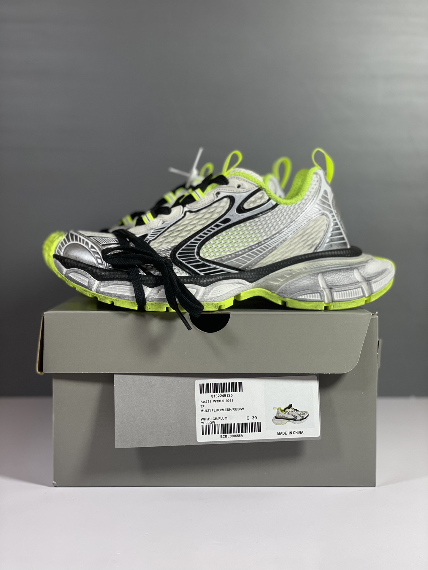 B*alenciaga Top Sneakers