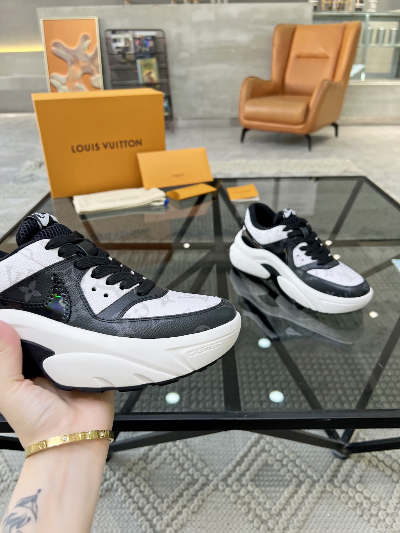 Men L*ouis V*uitton x NIKE Sneakers Maikesneakers