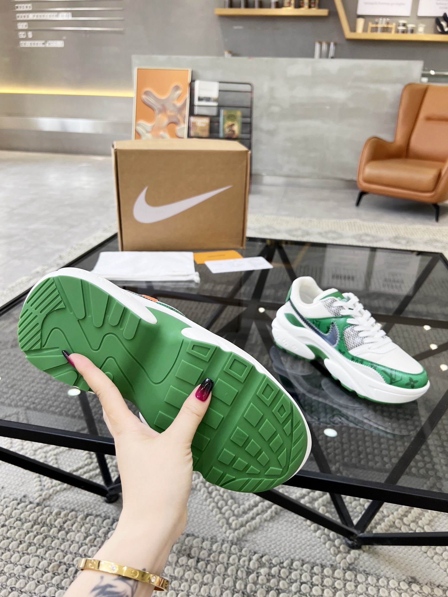 Men L*ouis V*uitton x NIKE Sneakers Maikesneakers