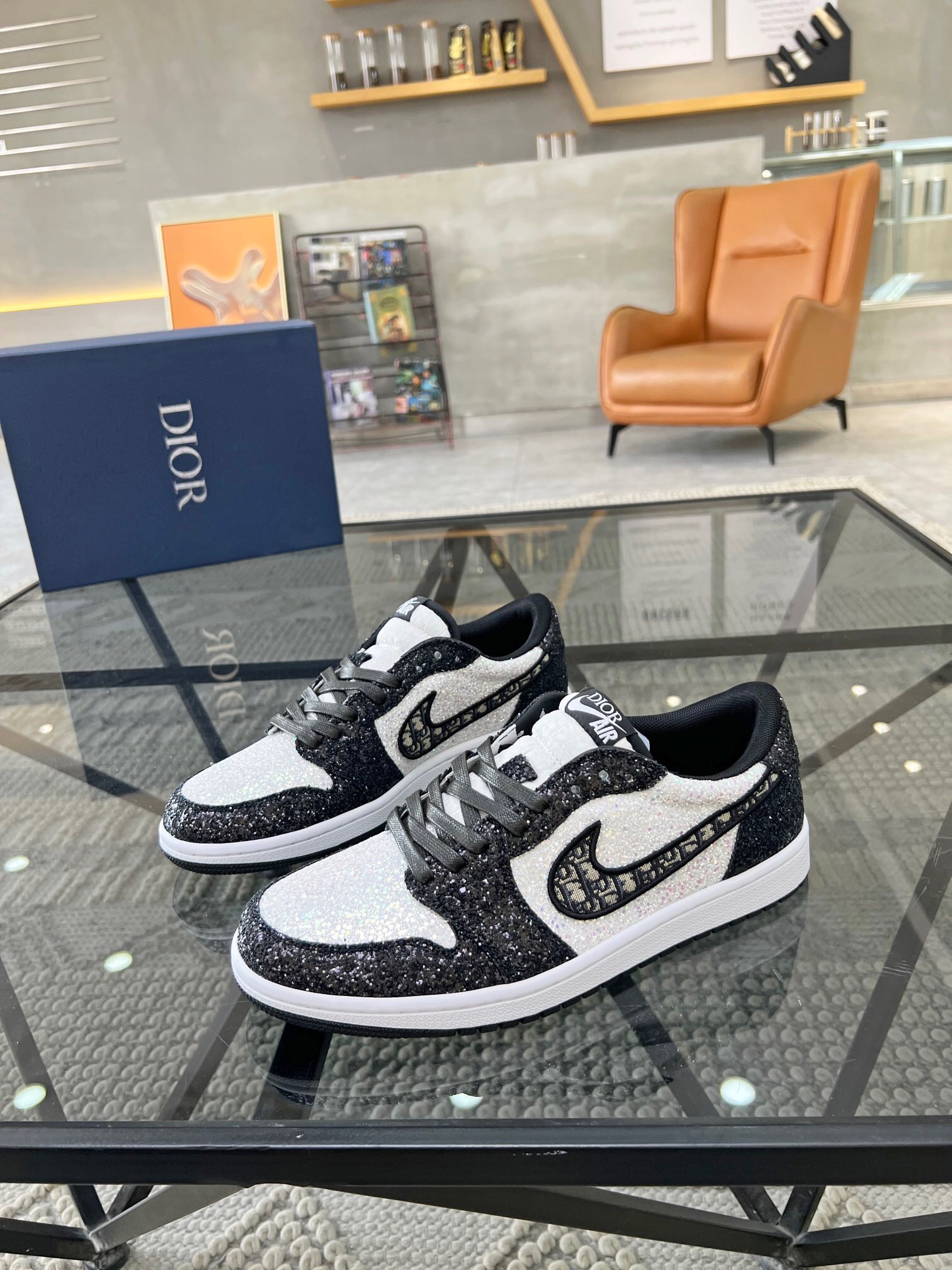 Men D*ior Top Sneakers