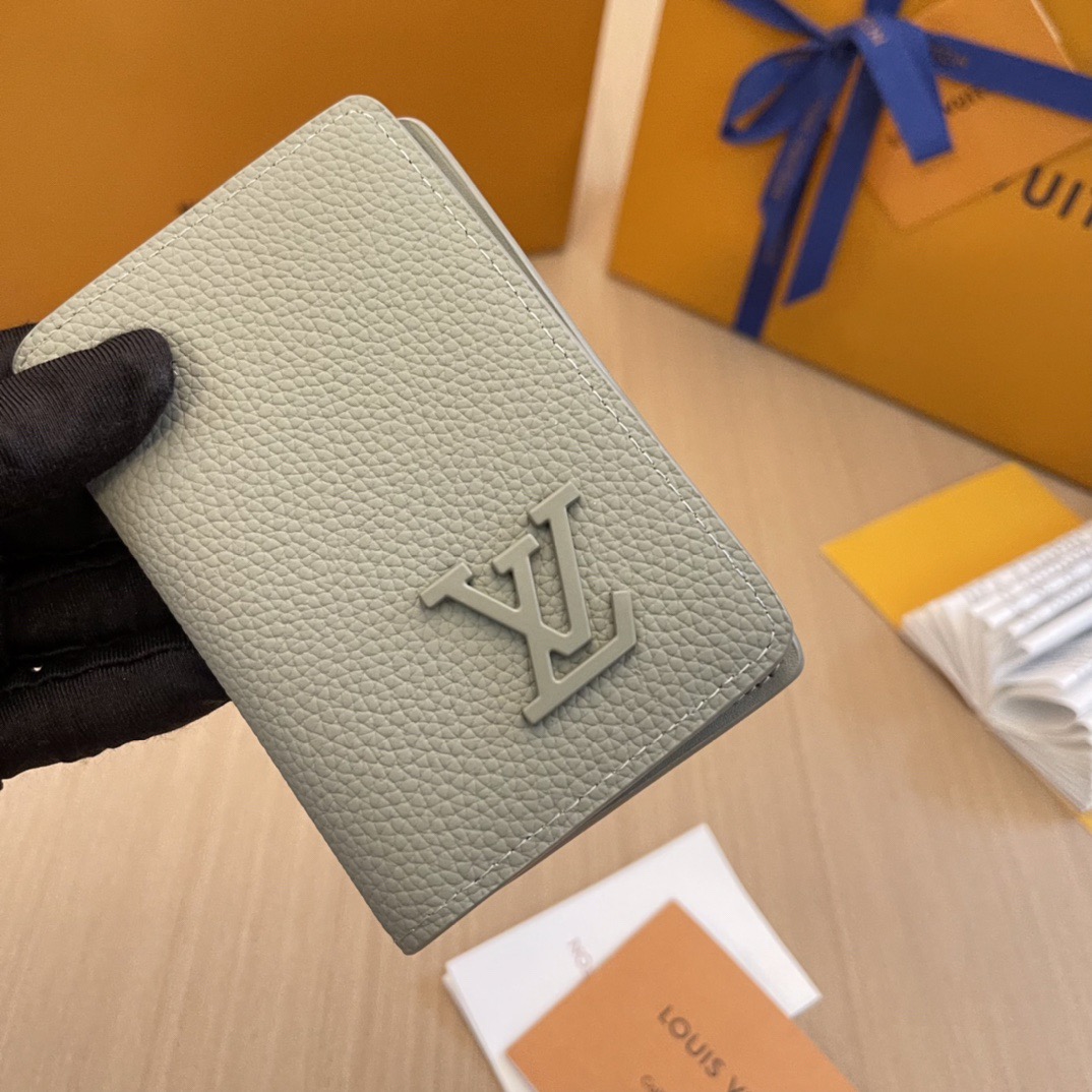 L*ouis V*uitton Top Bag