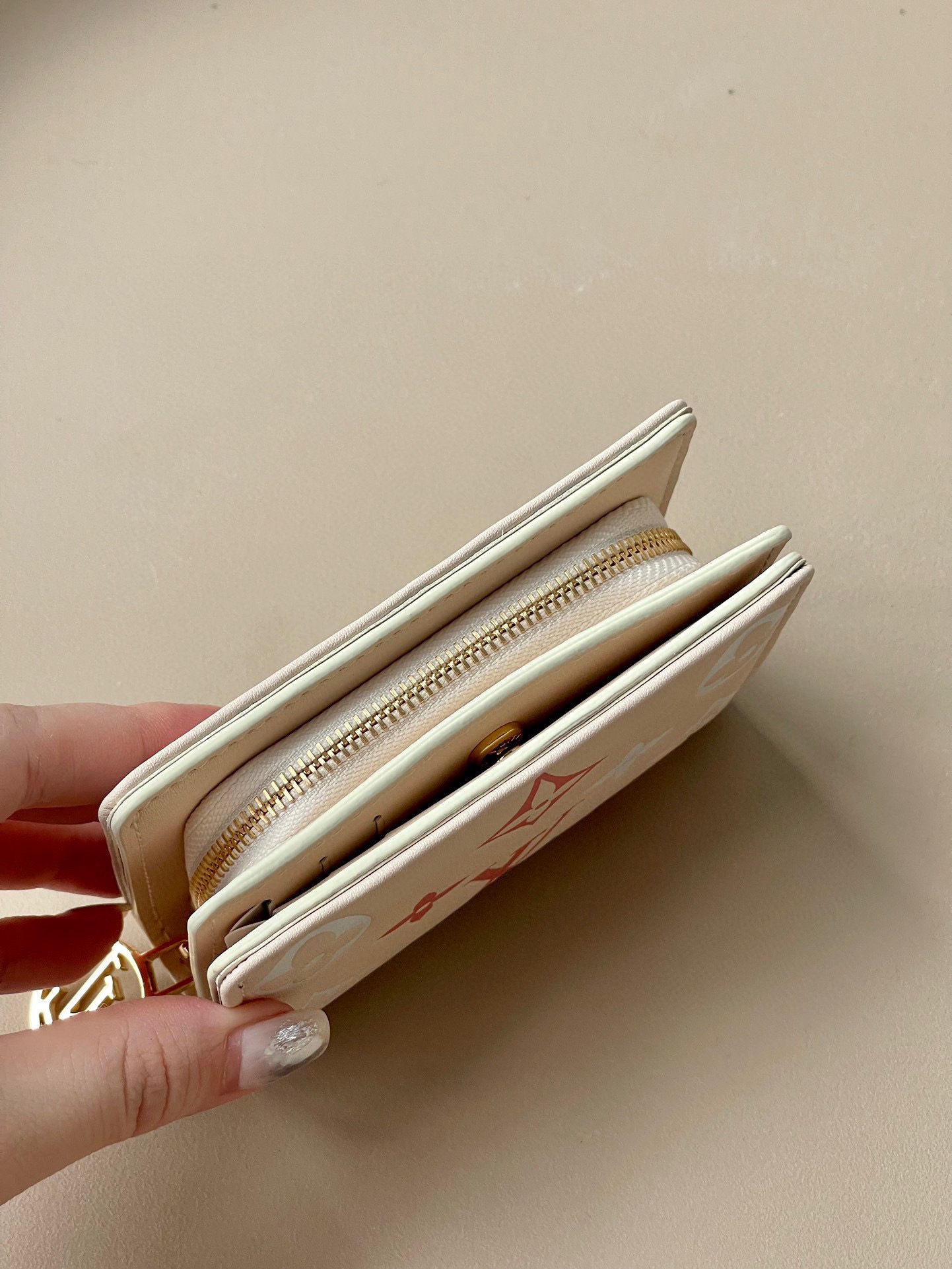 L*ouis V*uitton Top Bag