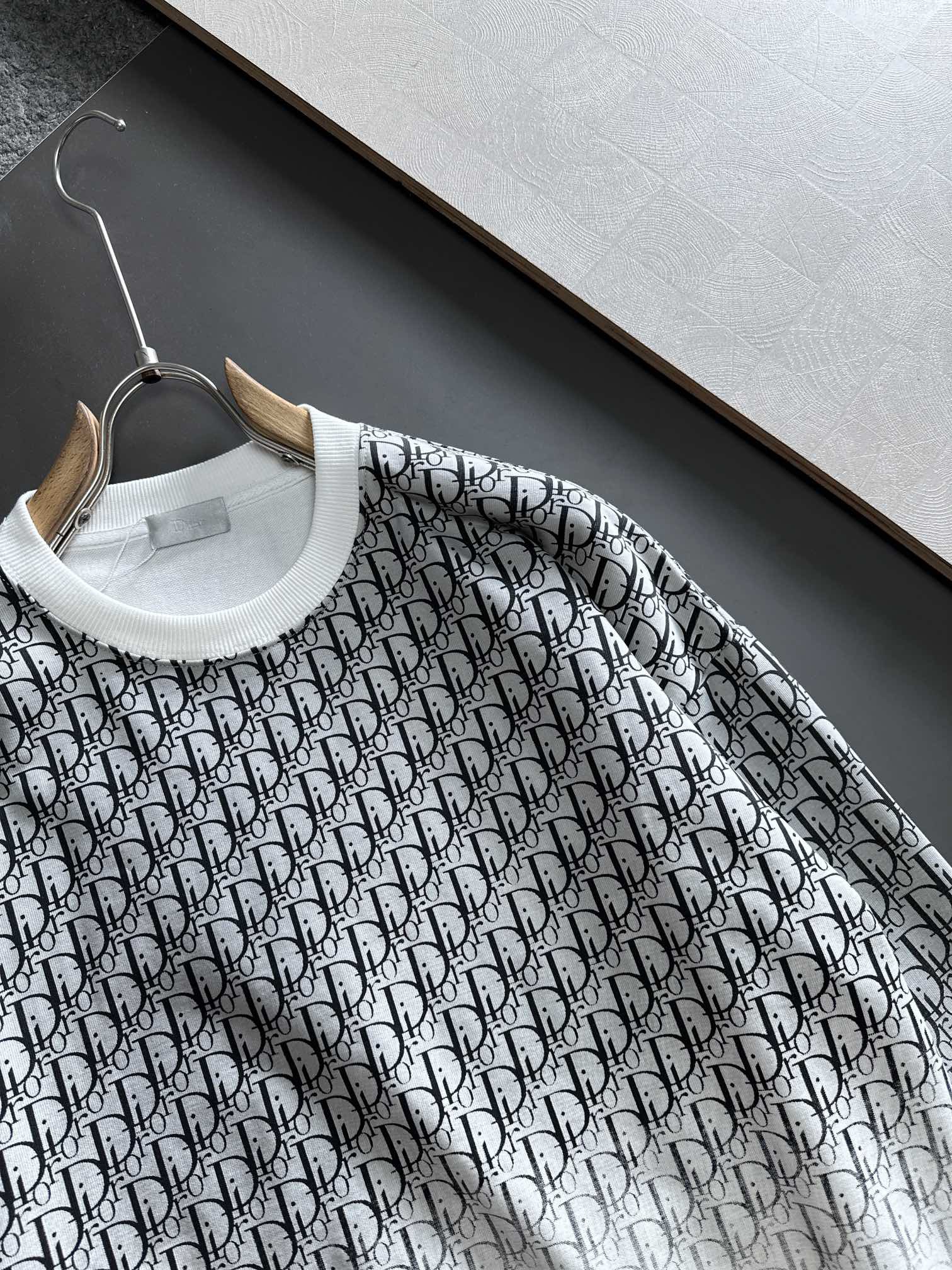 Men Sweater Top Quality ()