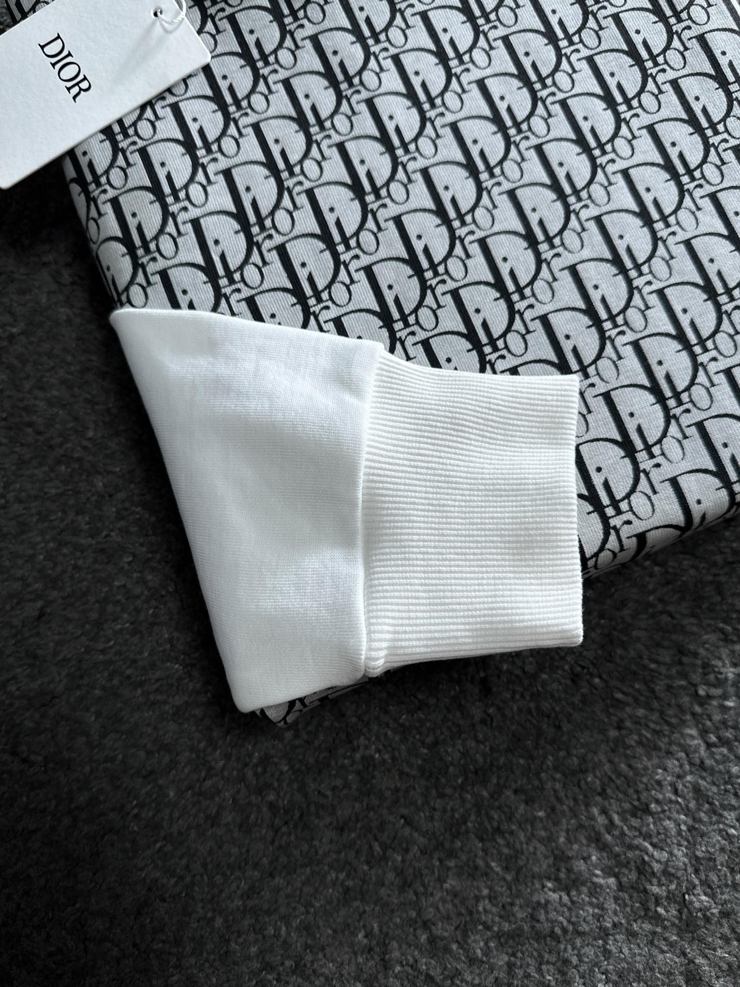 Men Sweater Top Quality ()