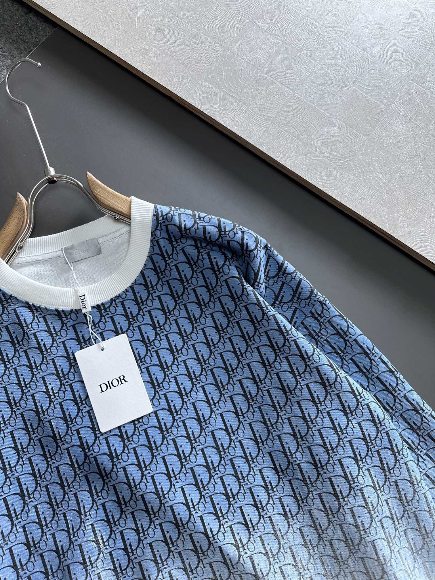 Men Sweater Top Quality ()