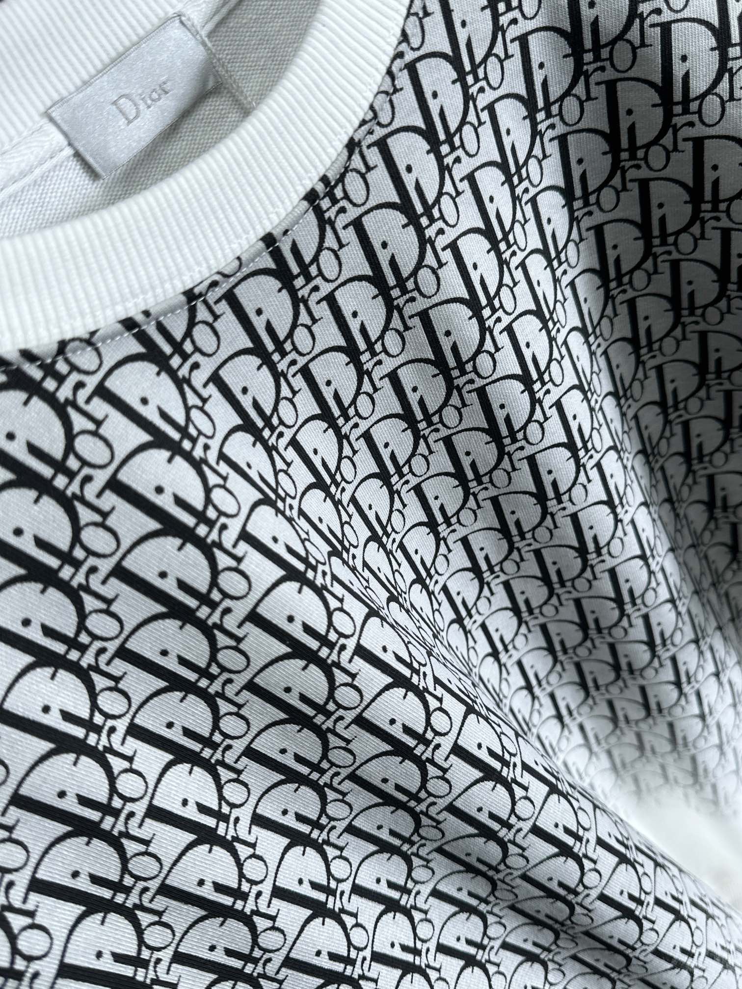 Men Sweater Top Quality ()