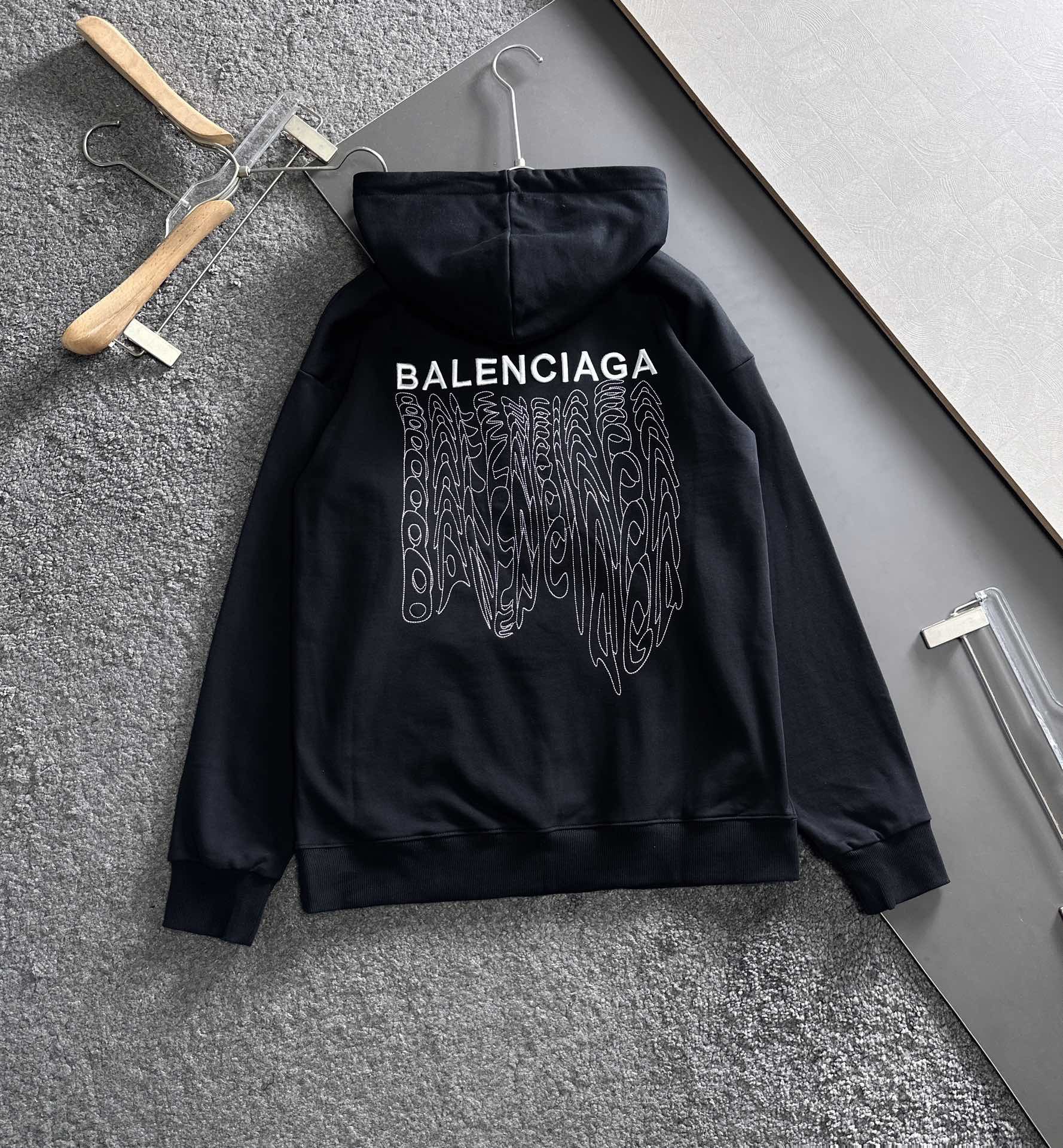 Men Sweater Top Quality ()