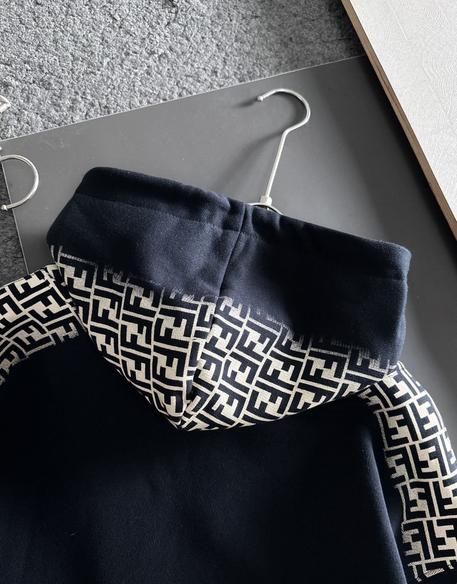 Men Sweater Top Quality ()