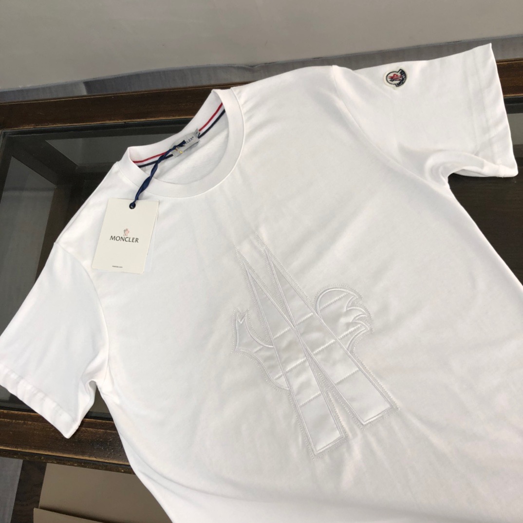 Men T-shirt Top Quality 2023