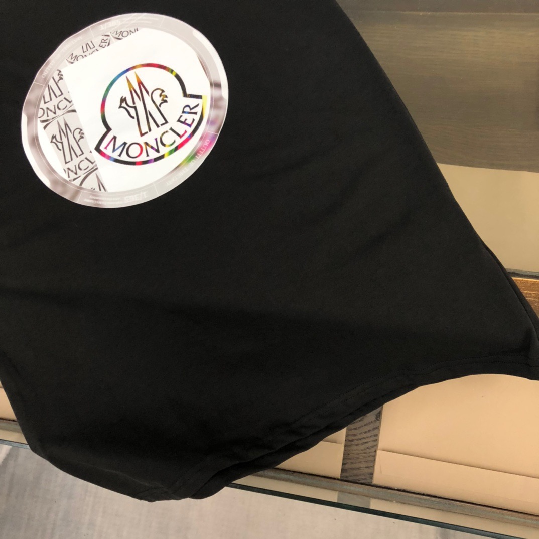 Men T-shirt Top Quality 2023