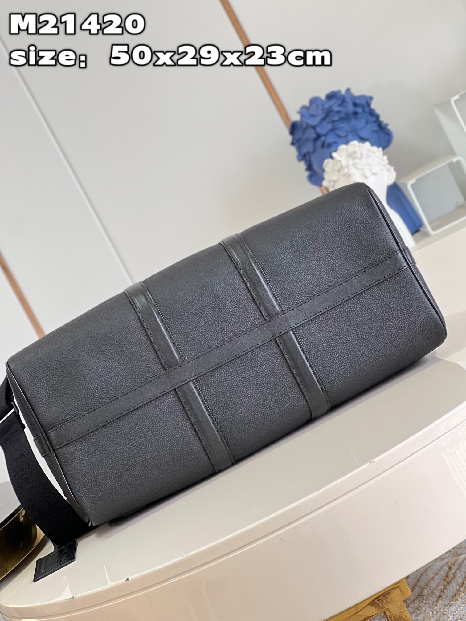 L*ouis V*uitton Top Bag