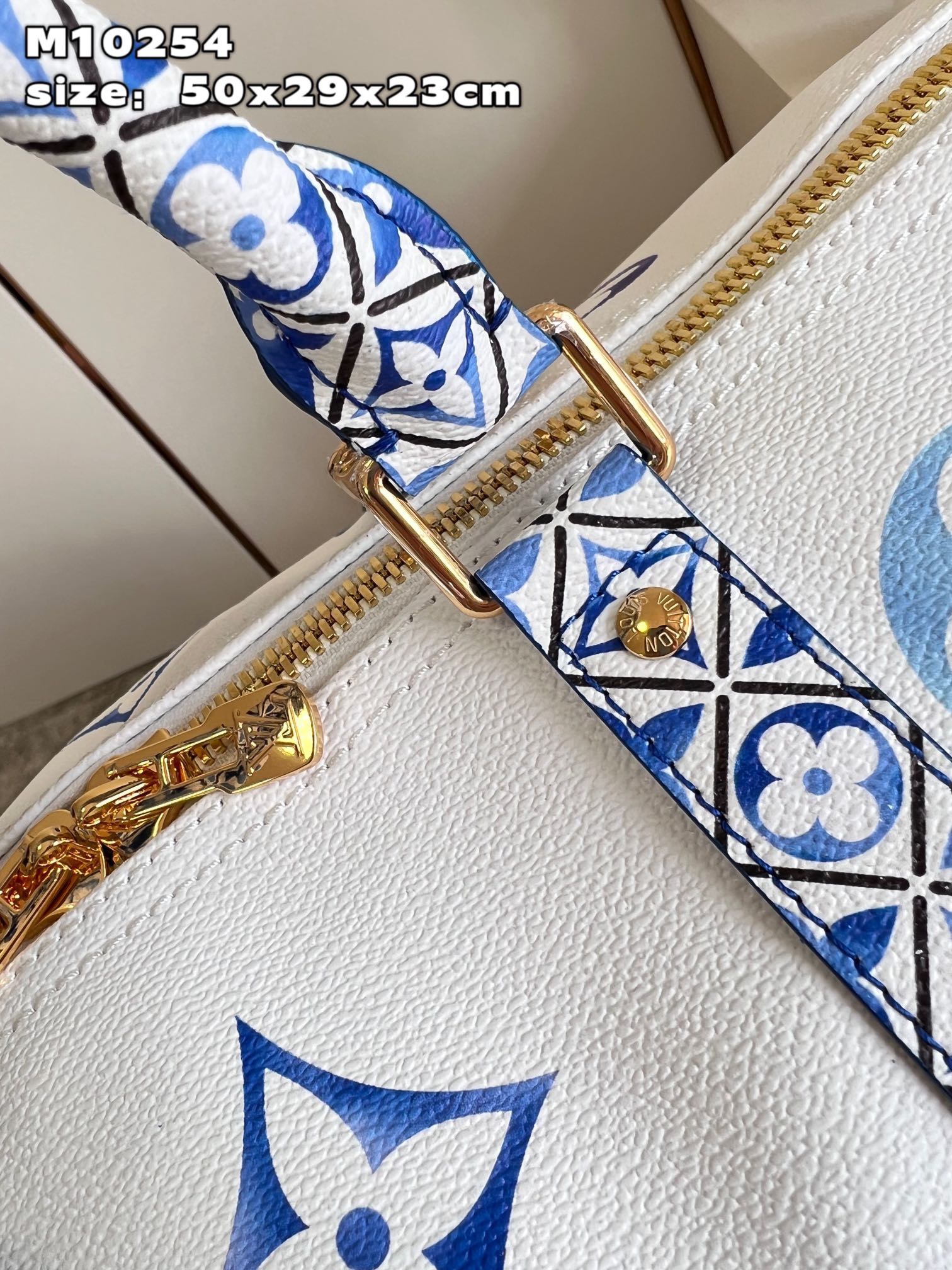 L*ouis V*uitton Top Bag