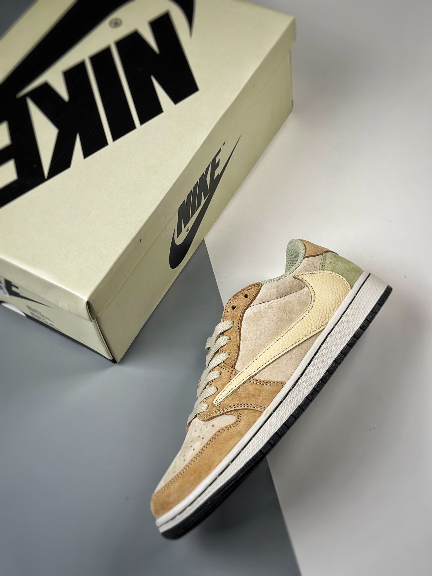 2023 Nike Air Jordan 1 low AJ1