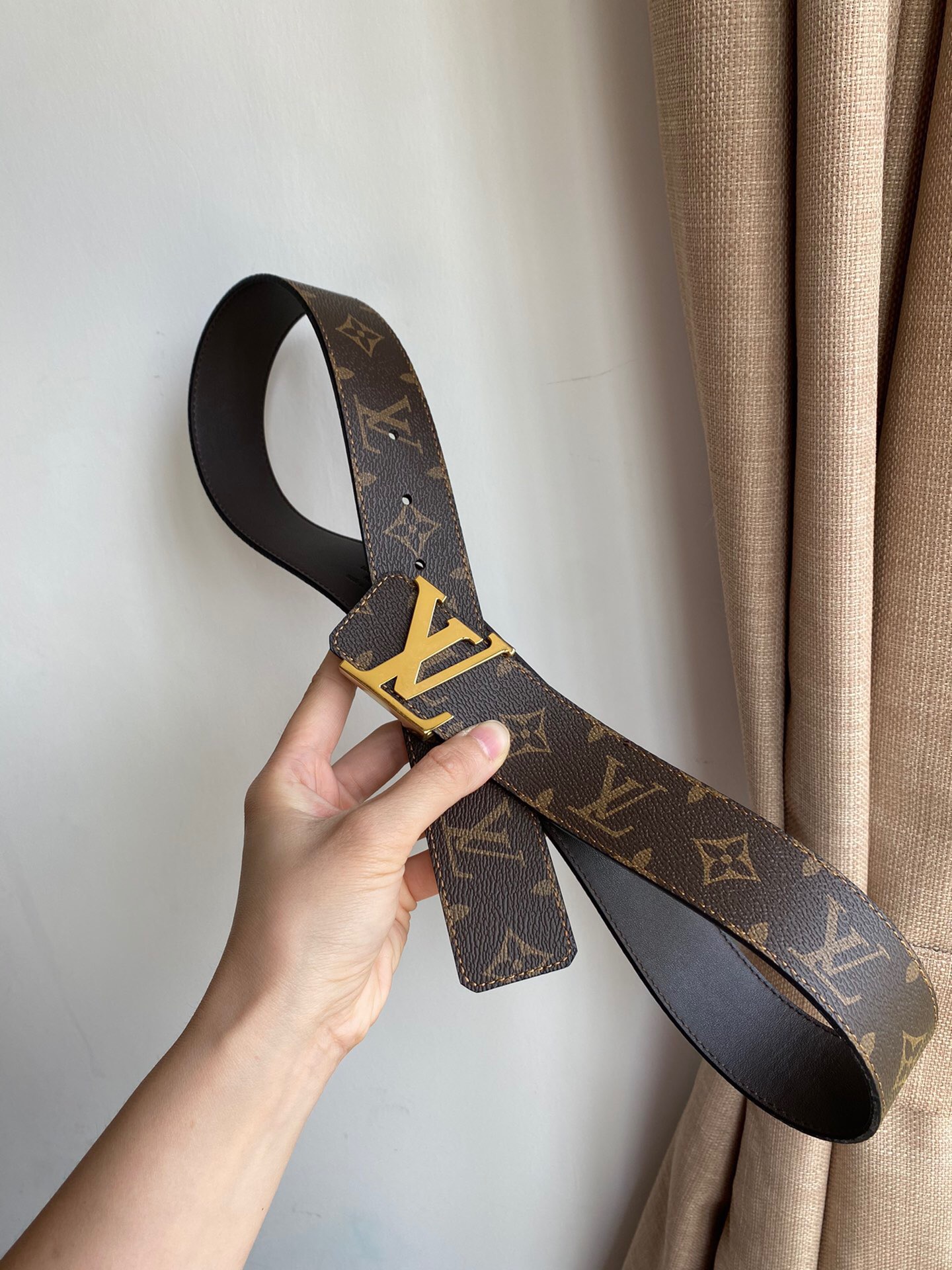 L*ouis V*uitton Top Version 40MM