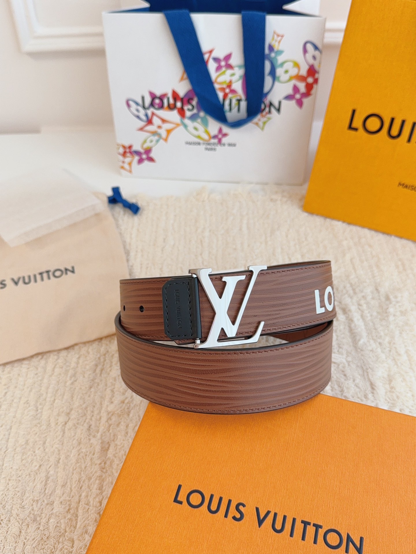 L*ouis V*uitton Top Version 40MM