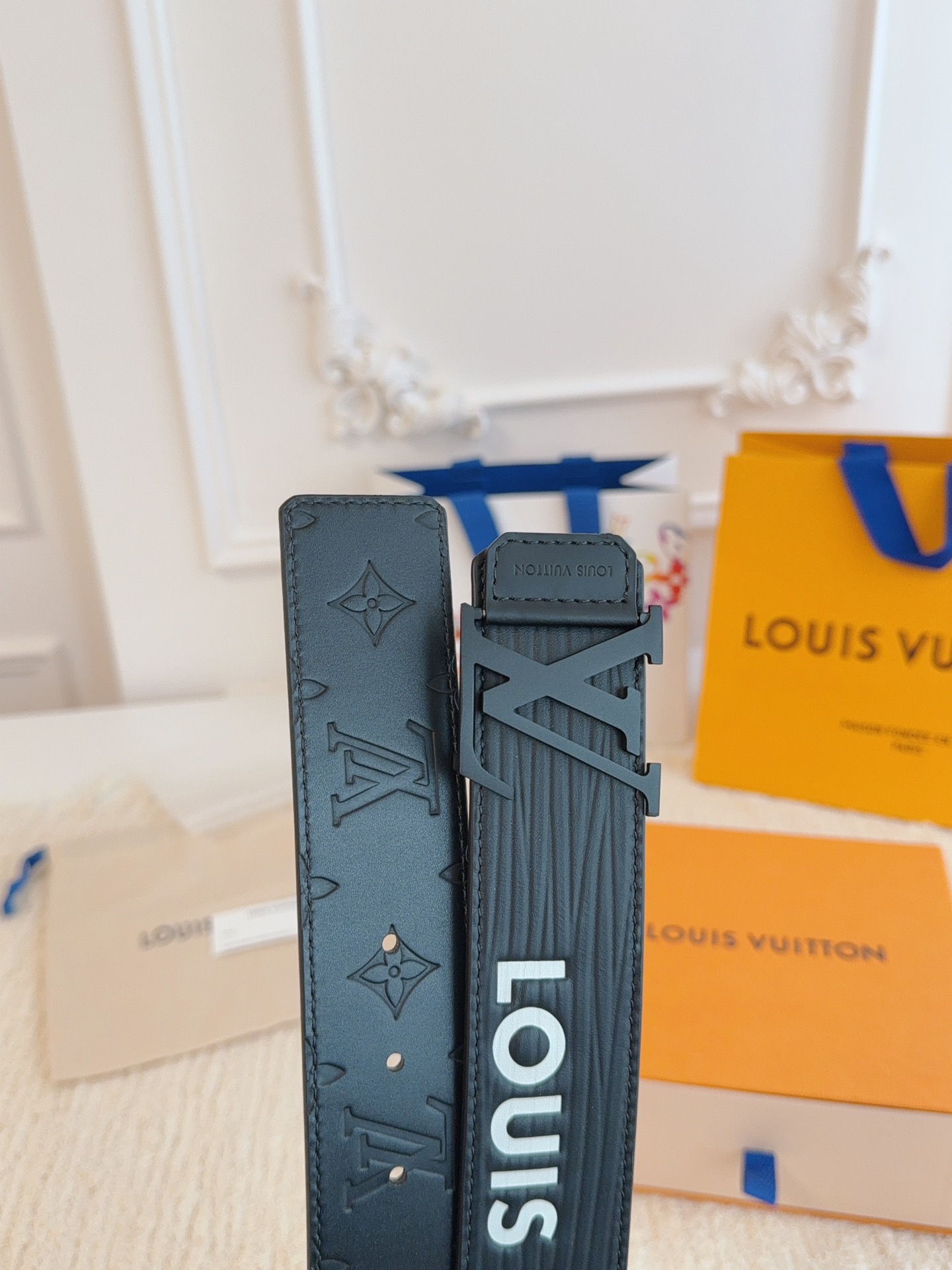 L*ouis V*uitton Top Version 40MM