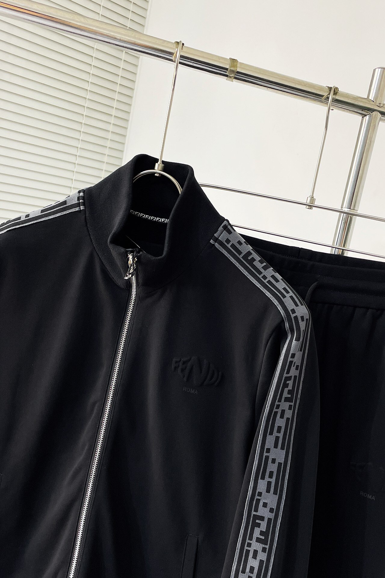 Men suits Top Quality 2023