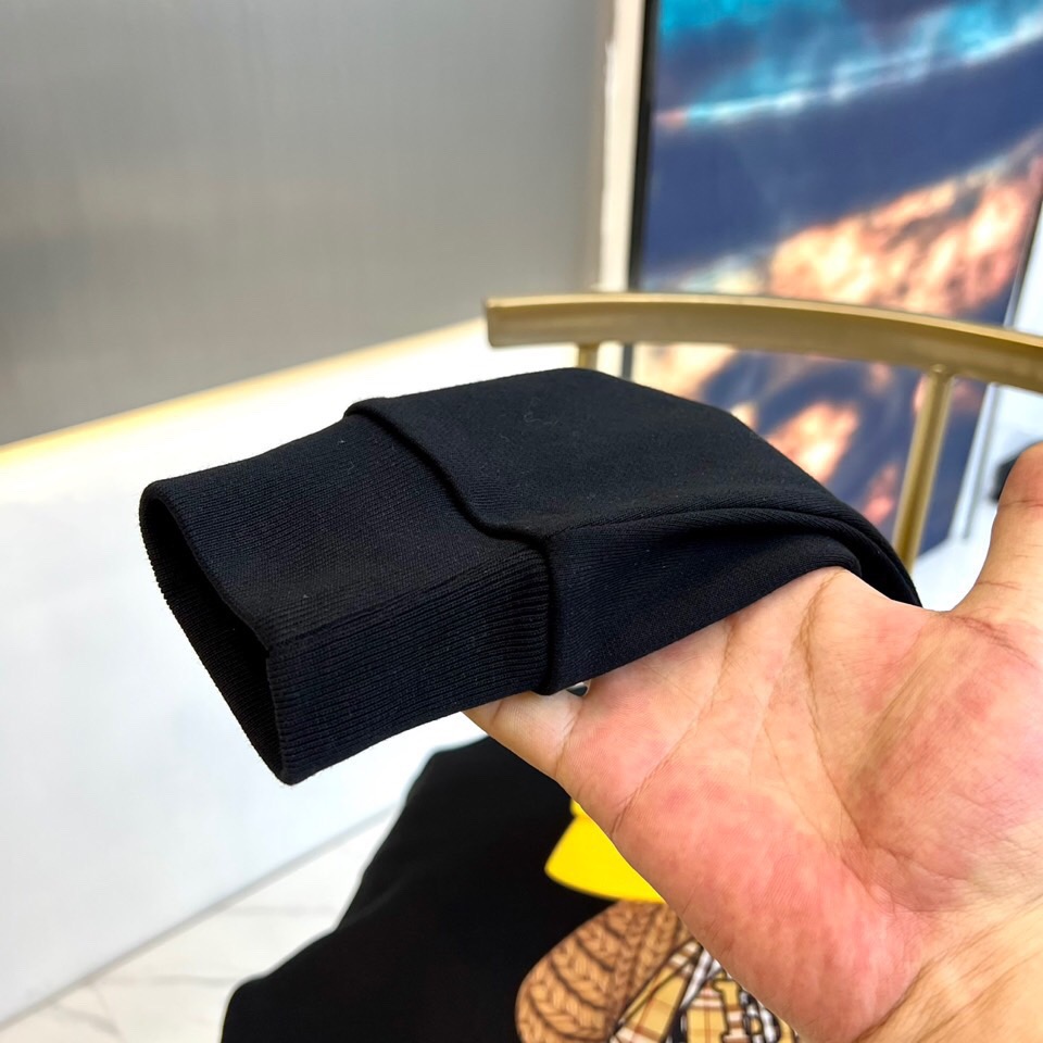 Men Sweater Top Quality ()