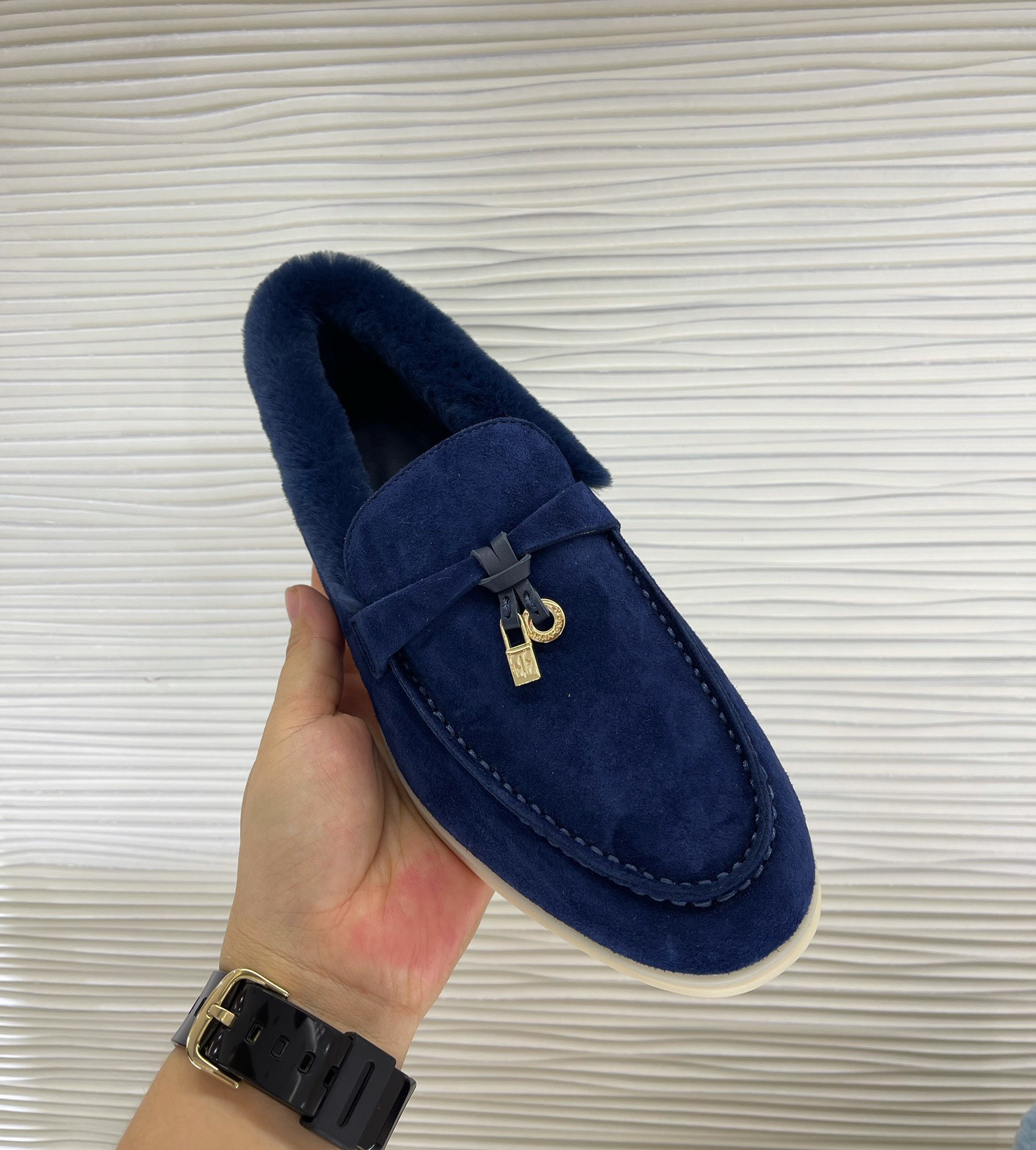 Women L*oro P*iana Top Loafer ()