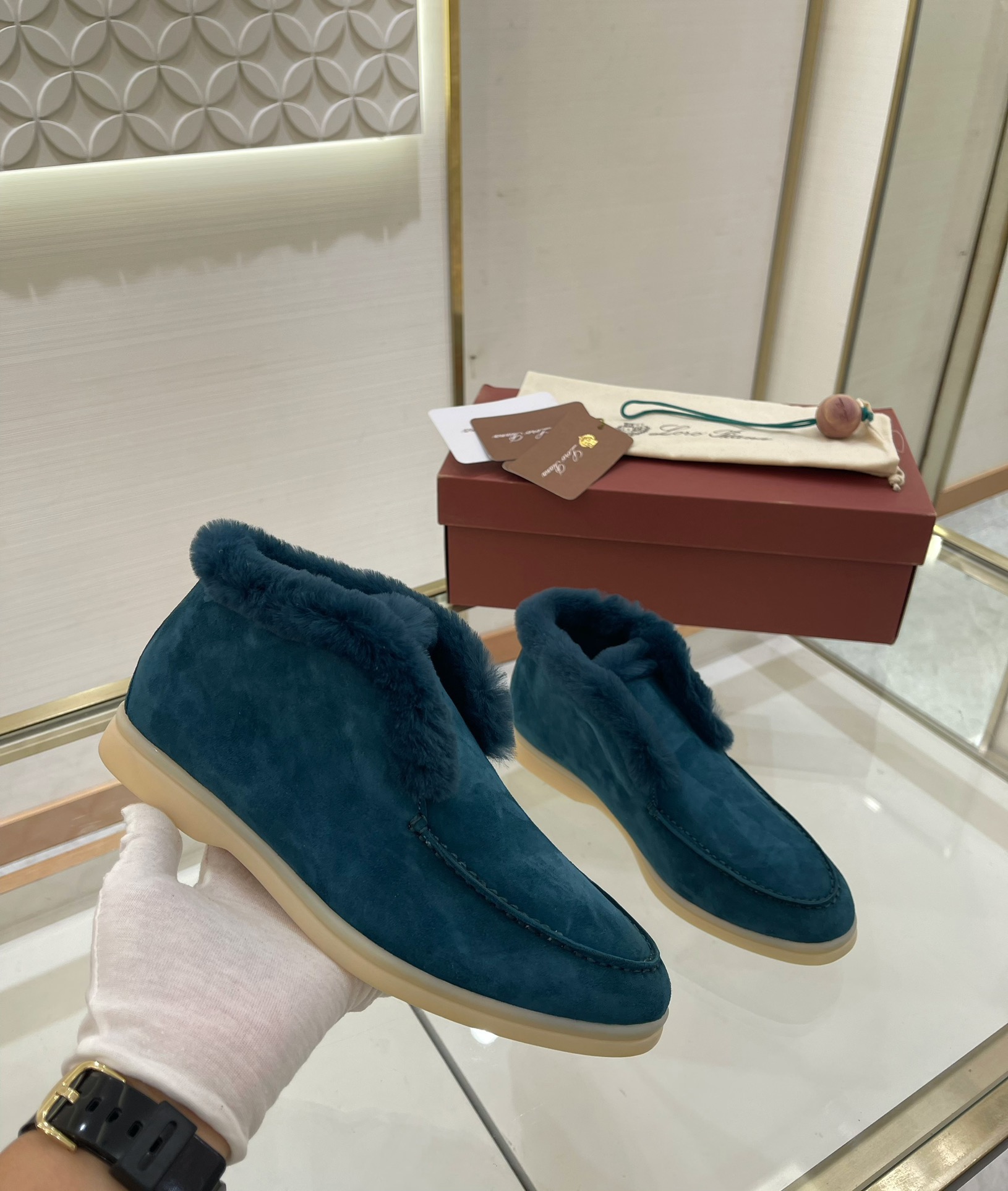 Women L*oro P*iana Top Loafer （）