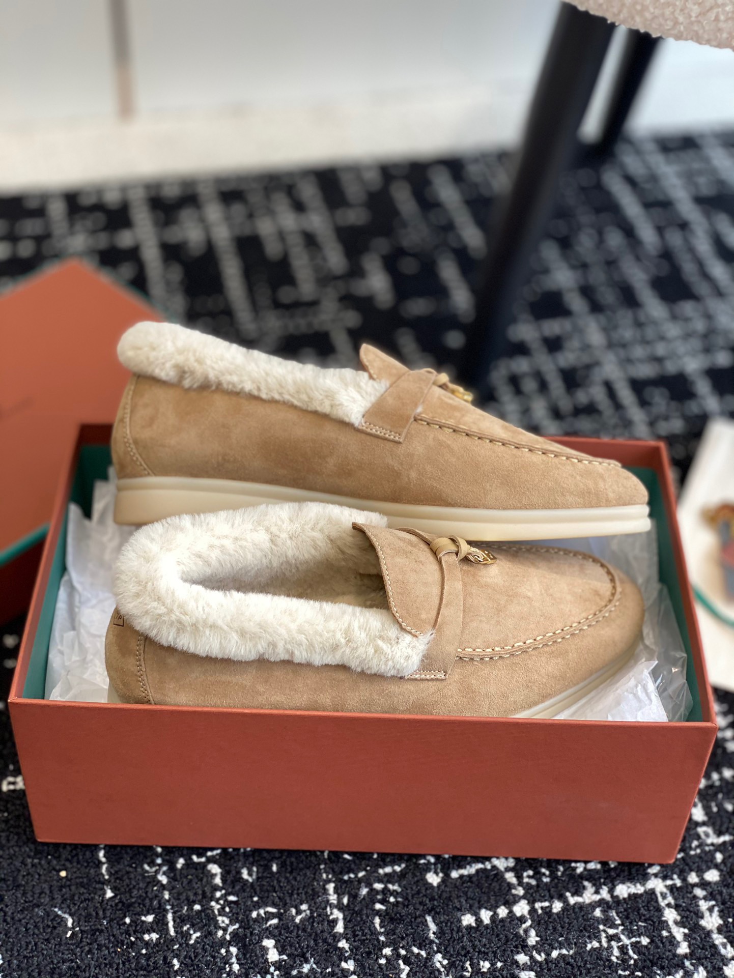 Women L*oro P*iana Top Loafer （）