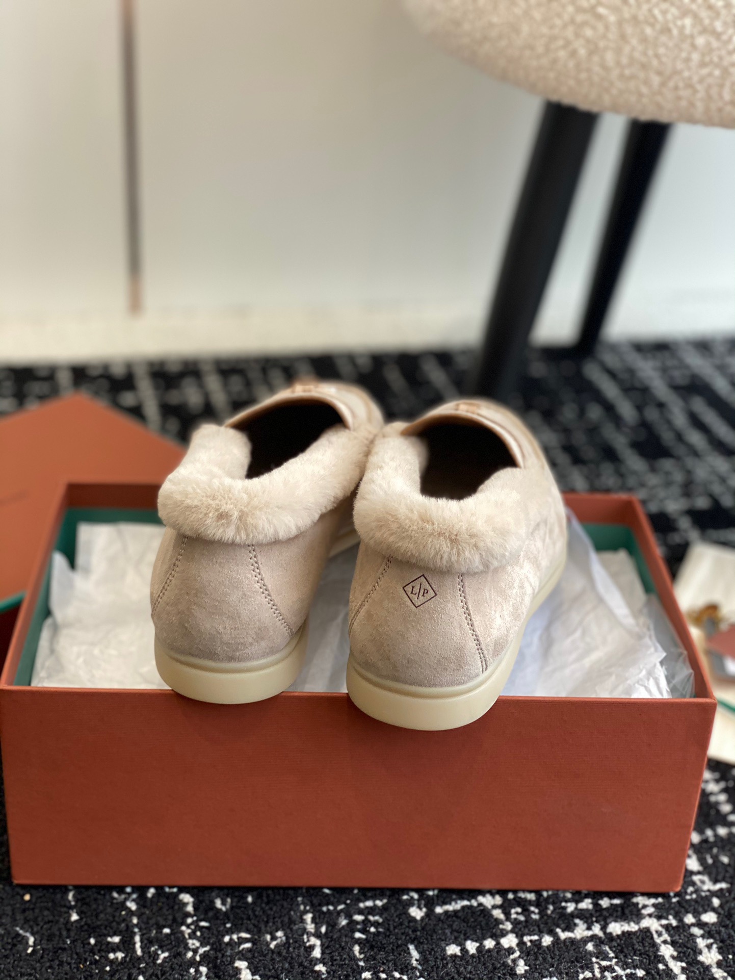 Women L*oro P*iana Top Loafer ()