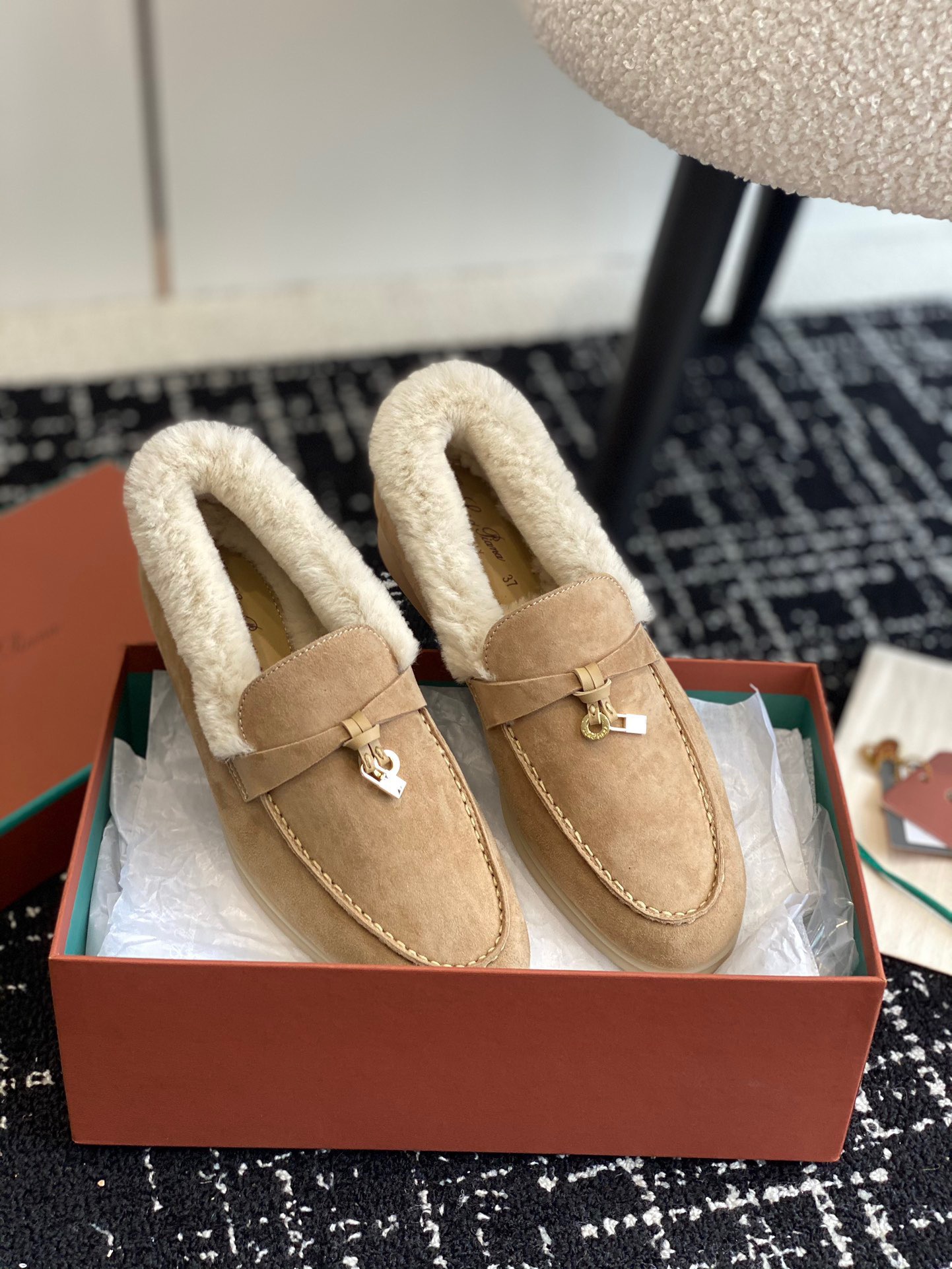 Women L*oro P*iana Top Loafer （）