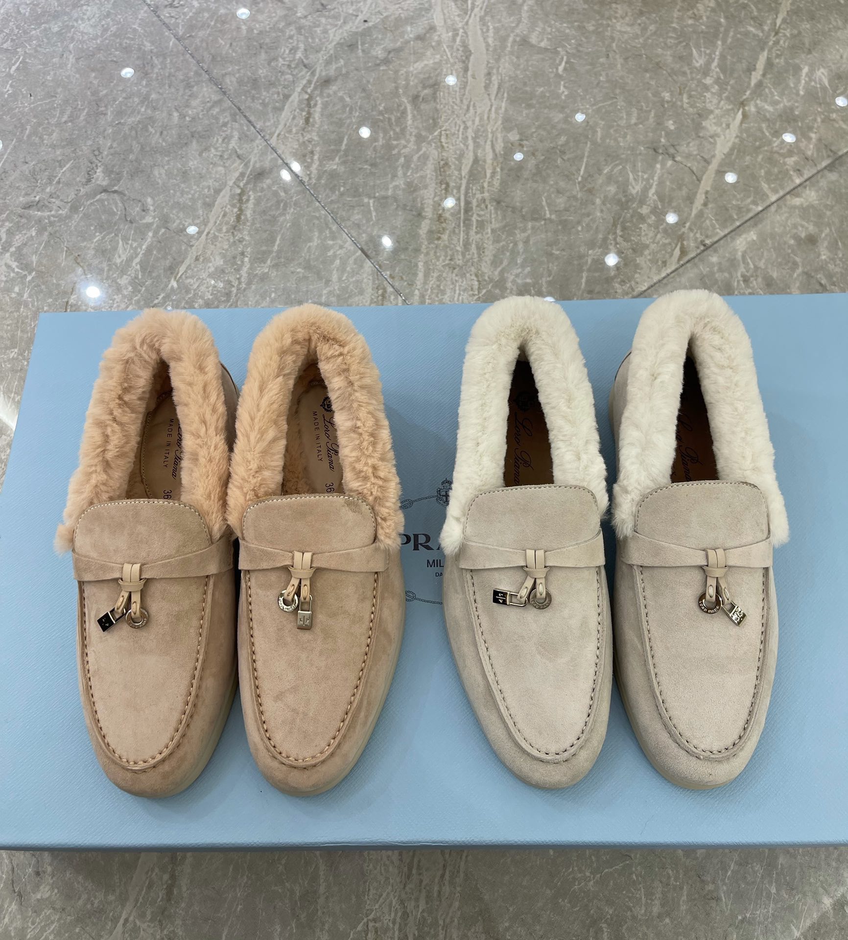 Women L*oro P*iana Top Loafer ()