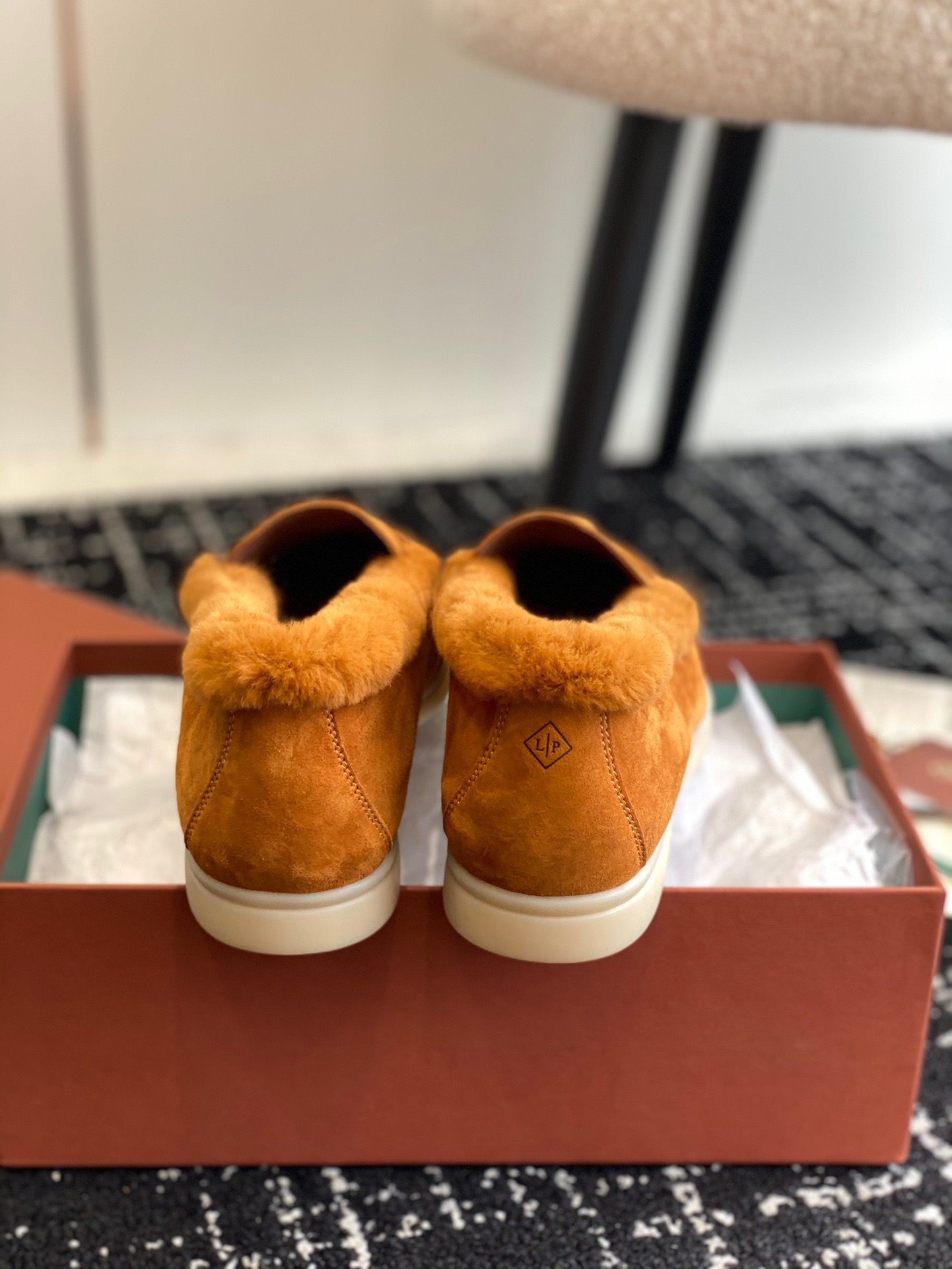 Women L*oro P*iana Top Loafer ()