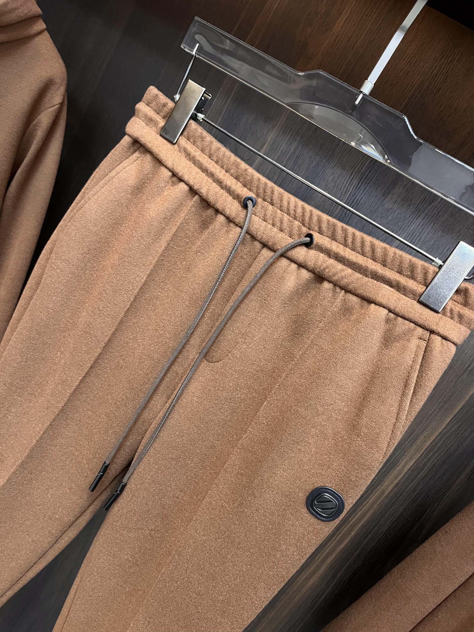 Men suits Top Quality