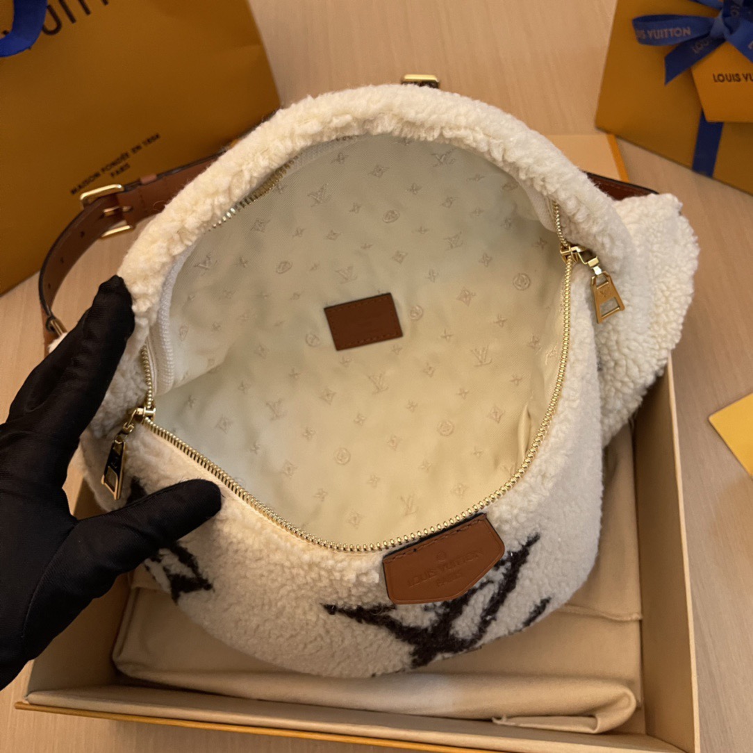 L*ouis V*uitton Top Bag