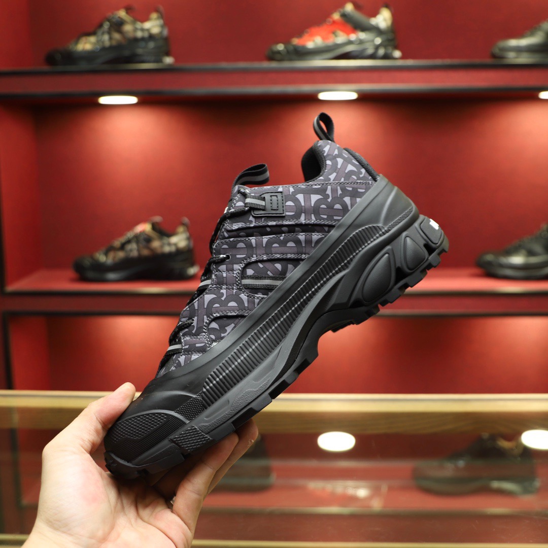 Men B*urberry Top Sneaker Maikesneakers