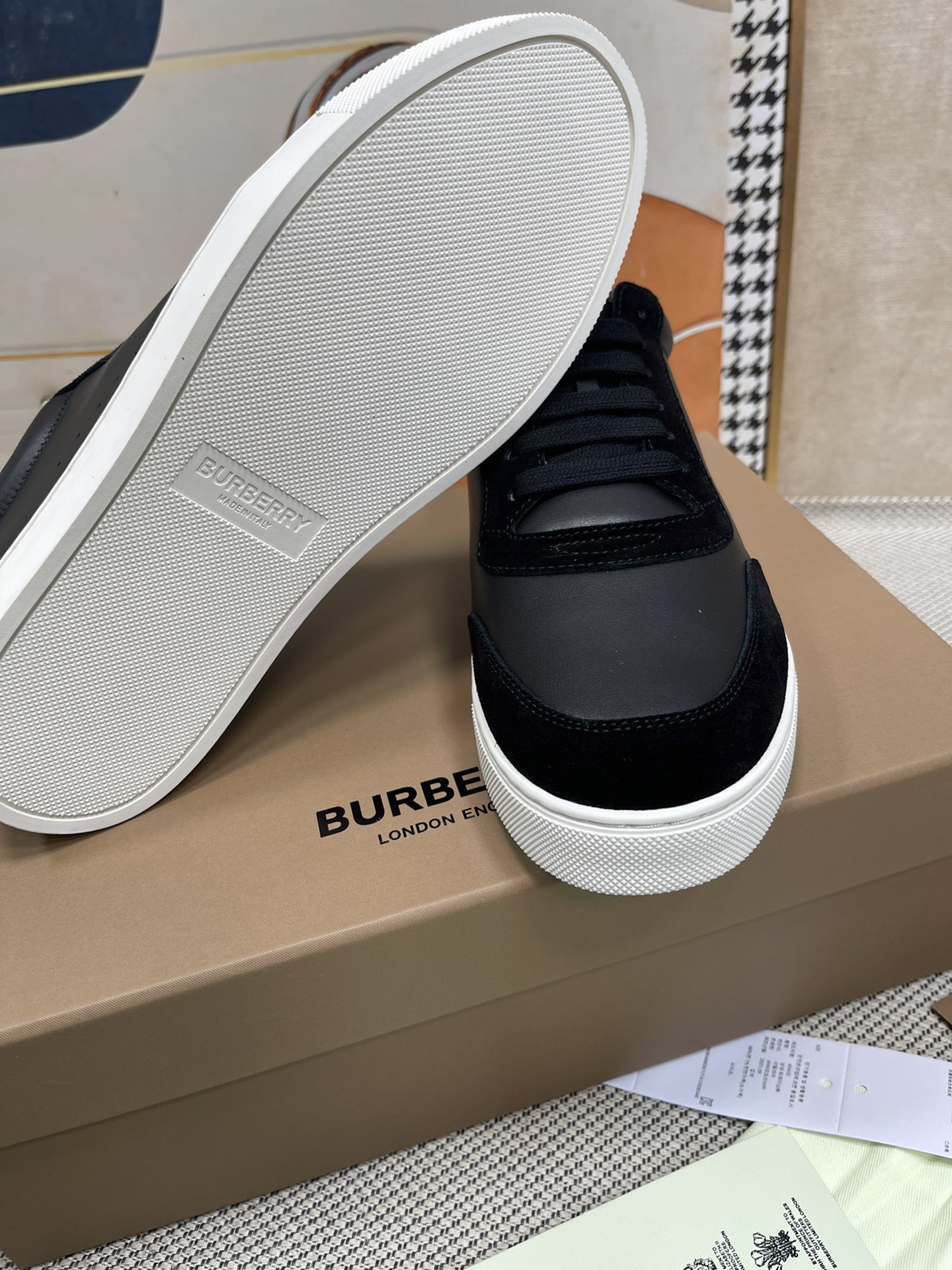 Men B*urberry Top Sneaker