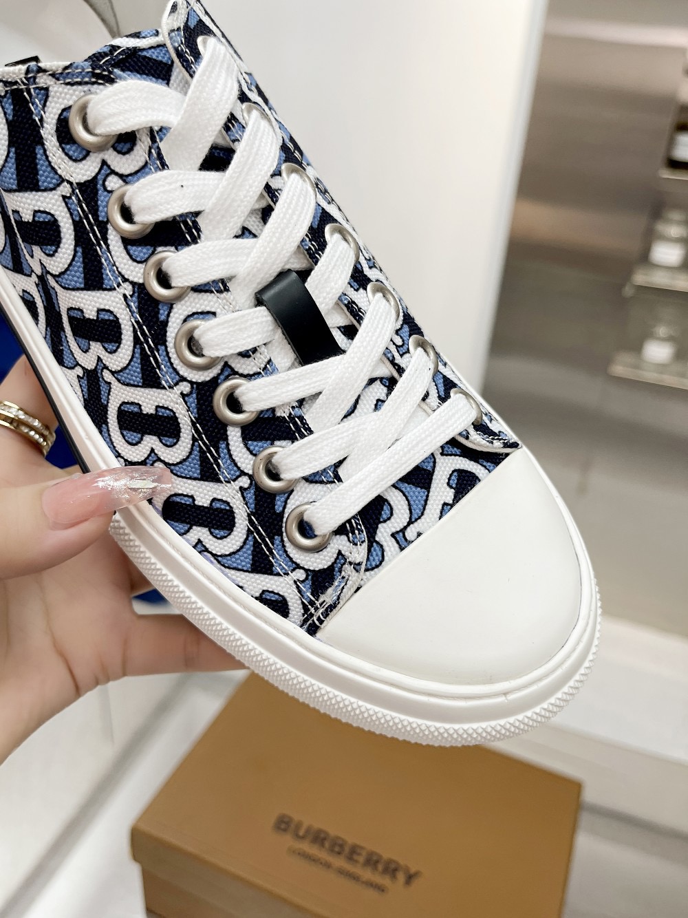 Men B*urberry Top Sneaker