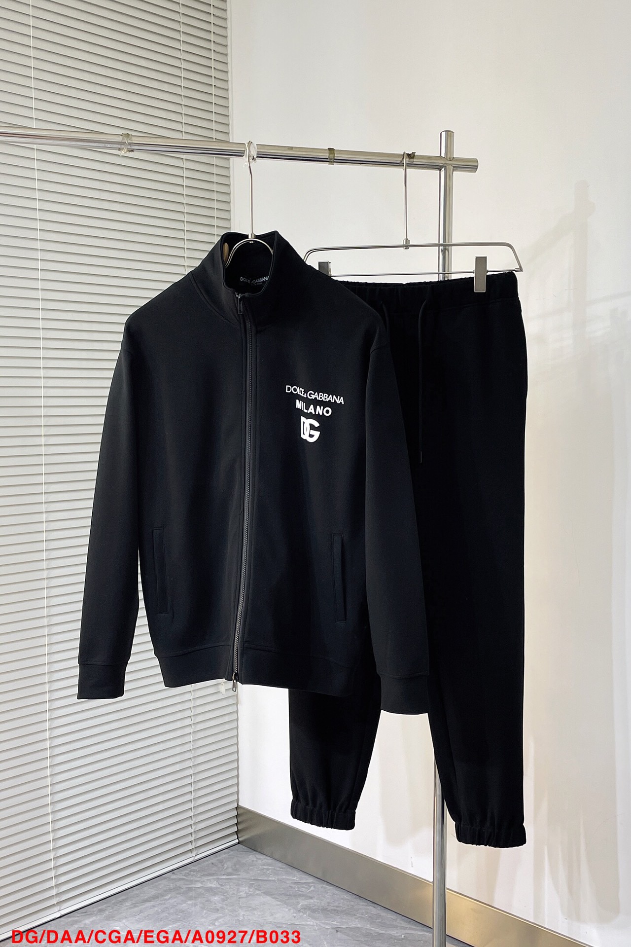 Men suits Top Quality