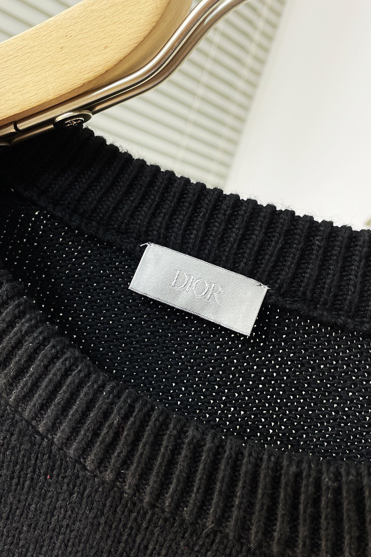 Men Women Sweater Top Quality ()