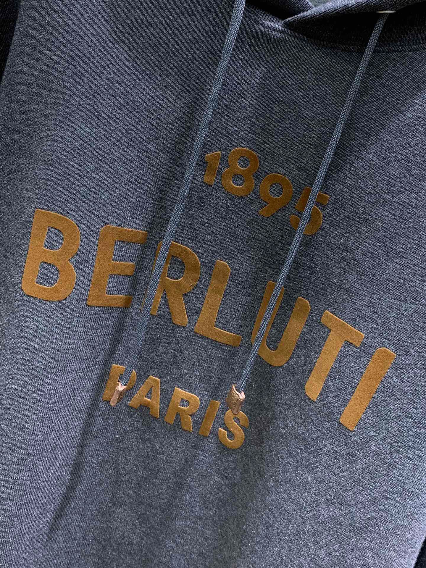 Men Sweater Top Quality ()