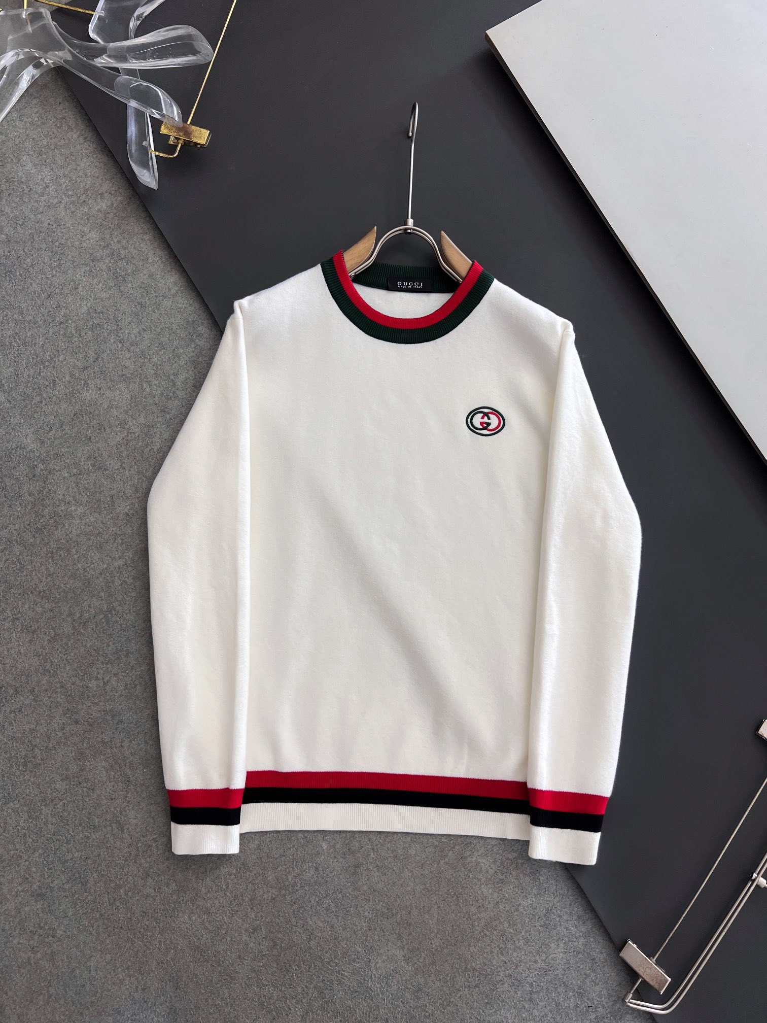 Men Sweater Top Quality ()