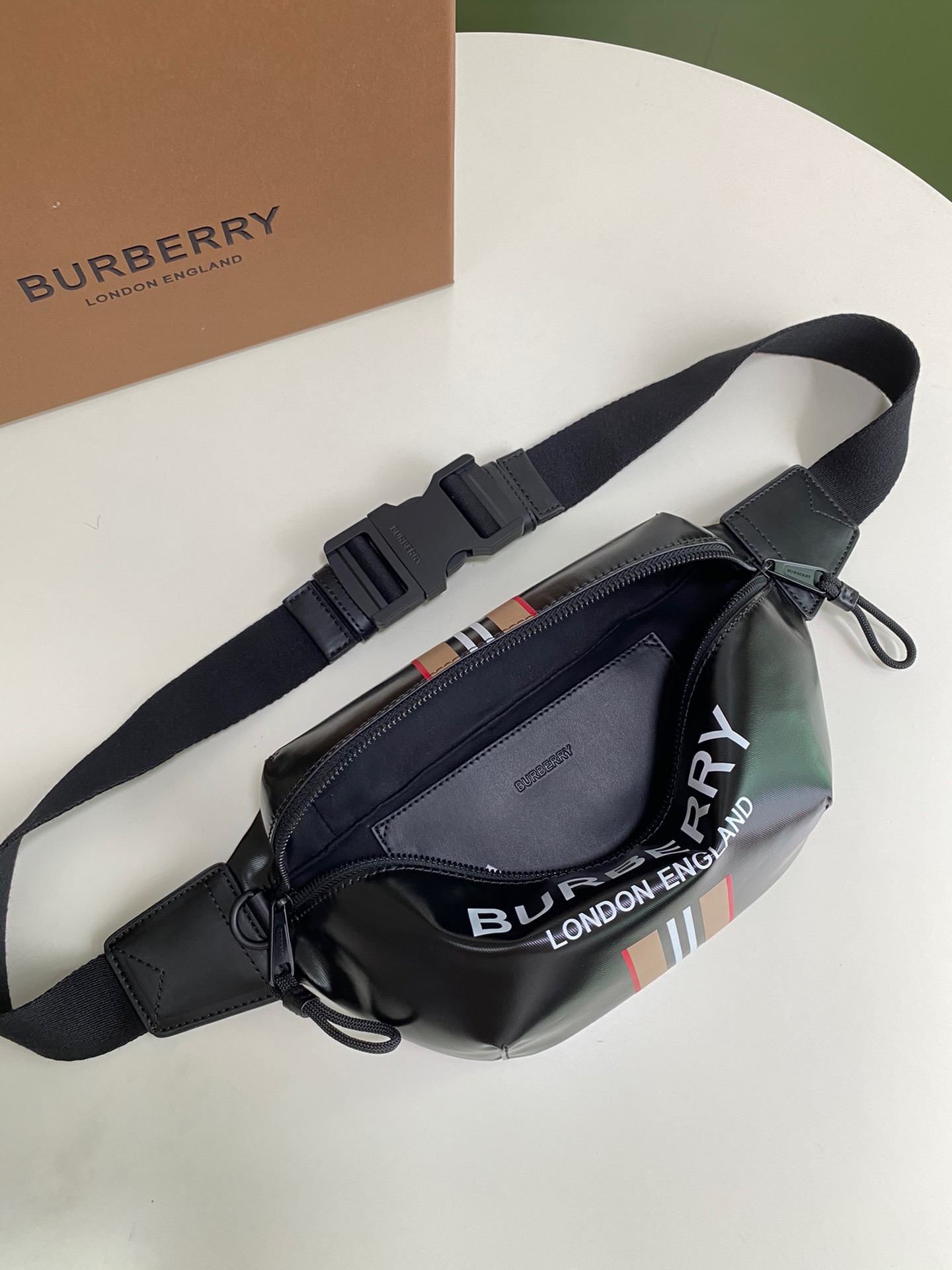 B*urberry Bag Top Quality