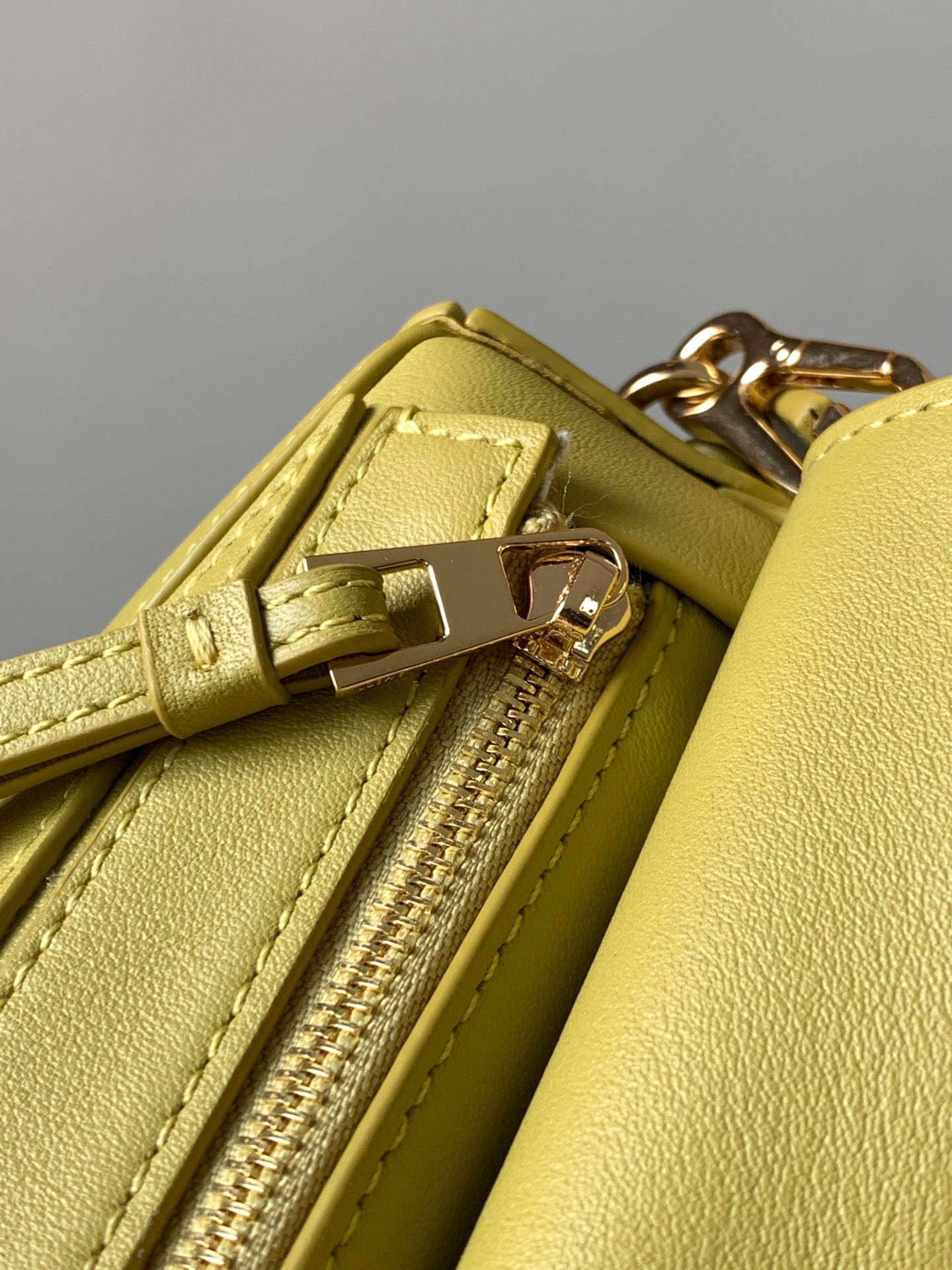 L*oewe Bag 9016 Top Quality